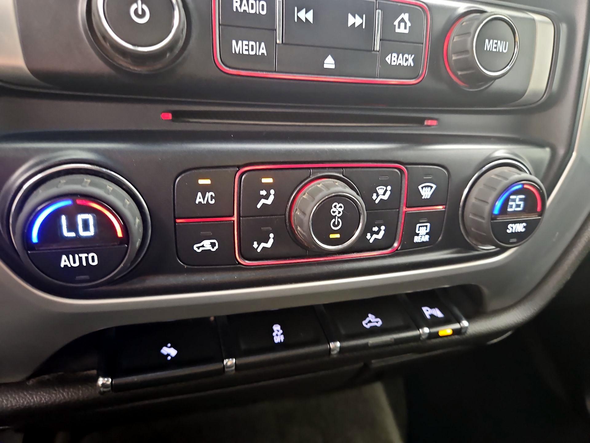 Thumbnail: 2015 GMC Sierra 1500 - 16