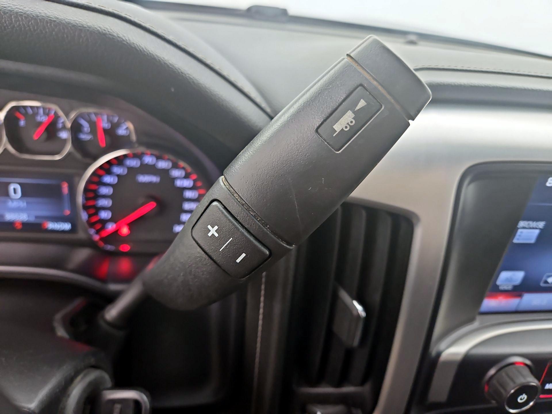 Thumbnail: 2015 GMC Sierra 1500 - 17