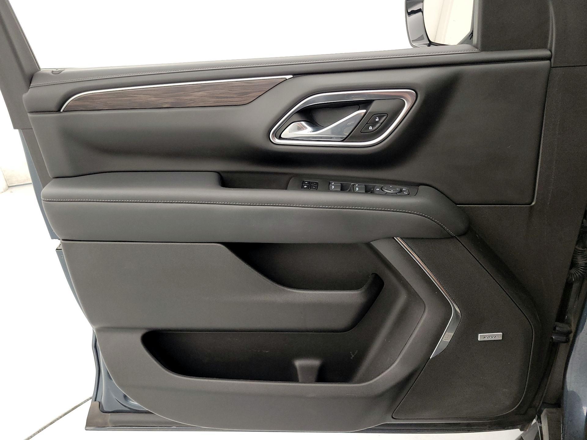 Thumbnail: 2021 Chevrolet Suburban - 12