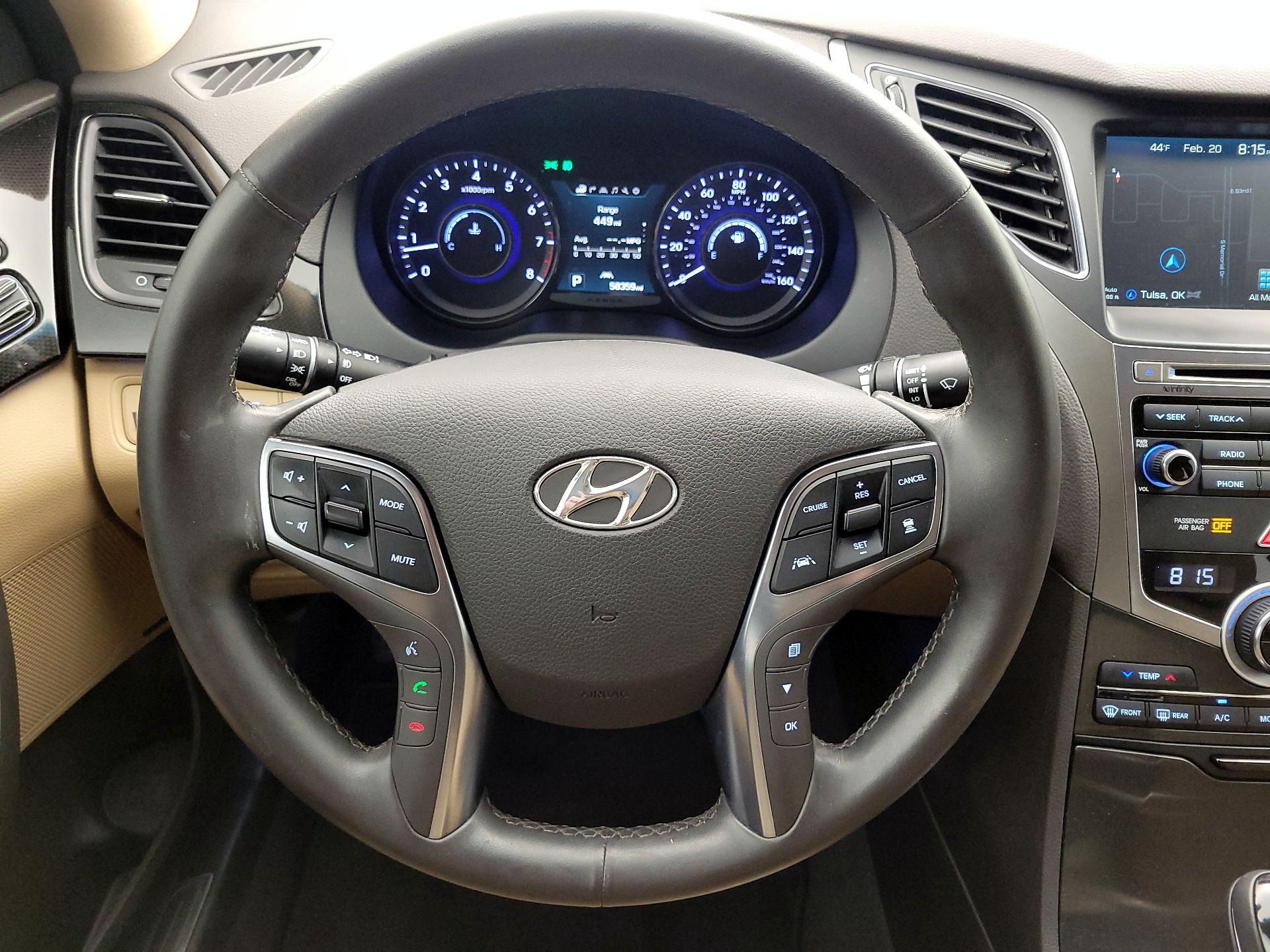 Thumbnail: 2017 Hyundai Azera - 10