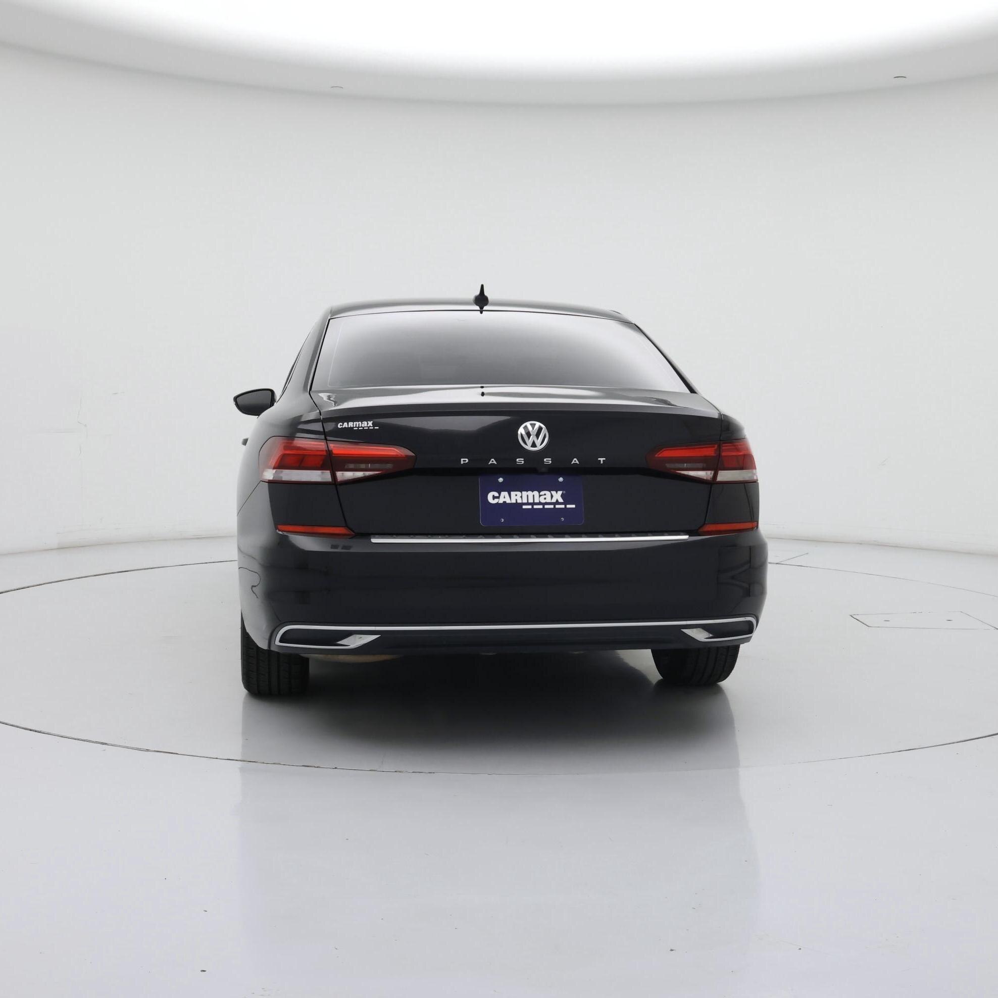 Thumbnail: 2022 Volkswagen Passat - 6