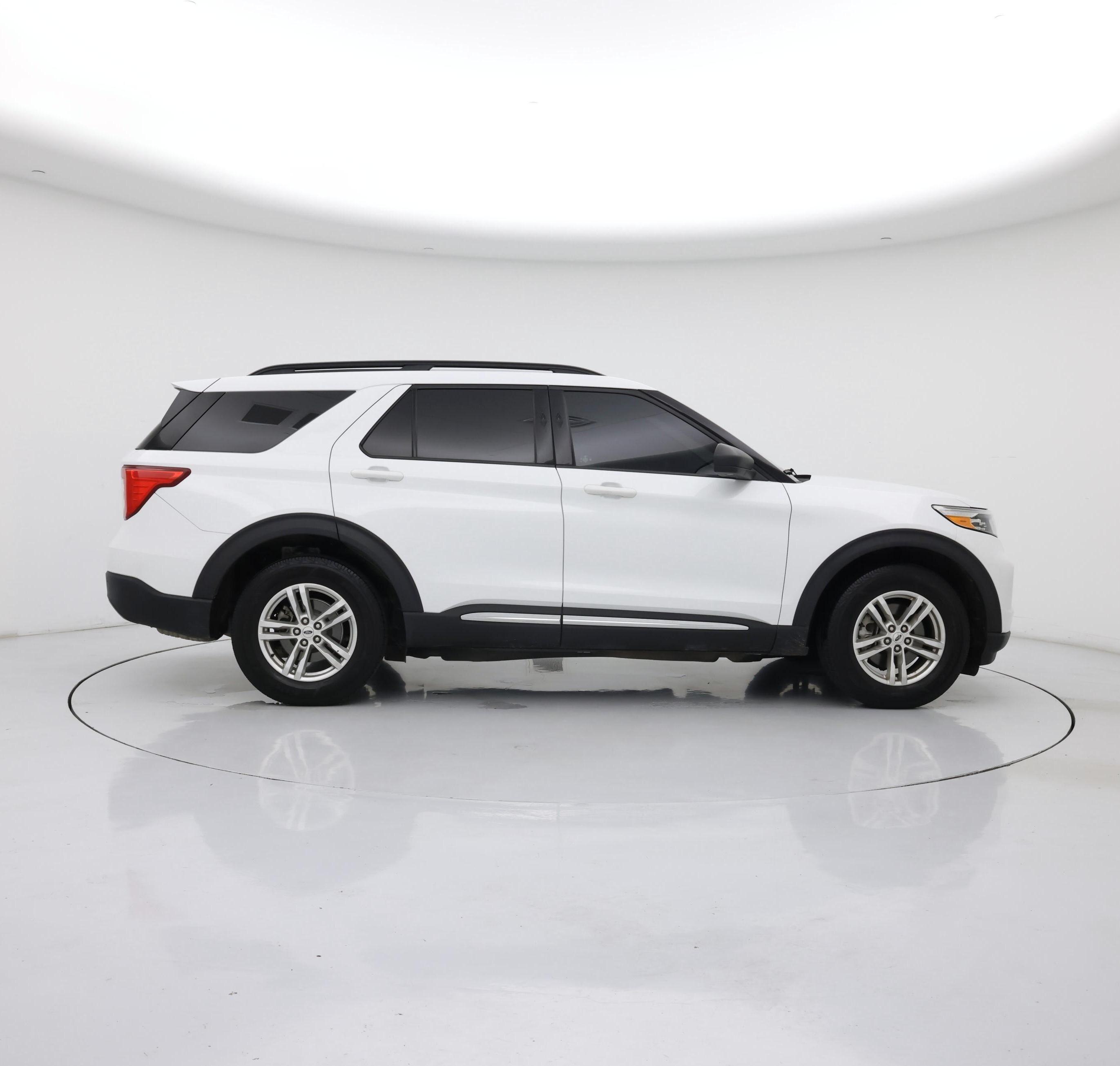 Thumbnail: 2020 Ford Explorer - 7