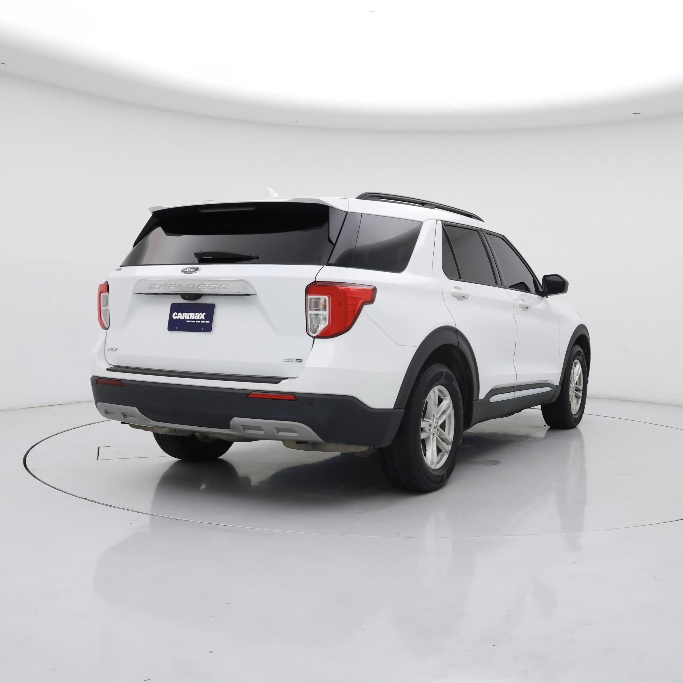 Thumbnail: 2020 Ford Explorer - 8