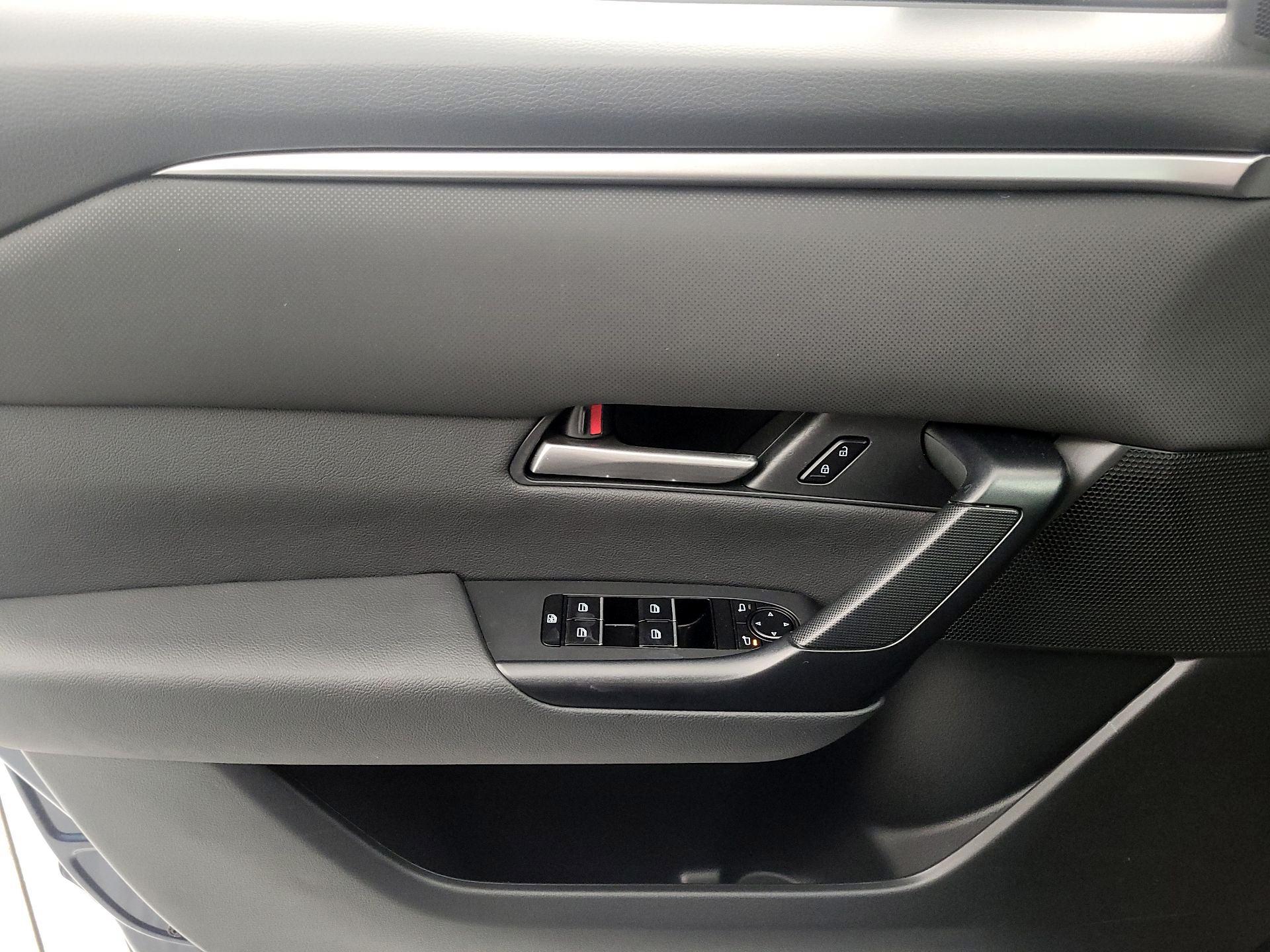 Thumbnail: 2025 Mazda CX-50 - 12