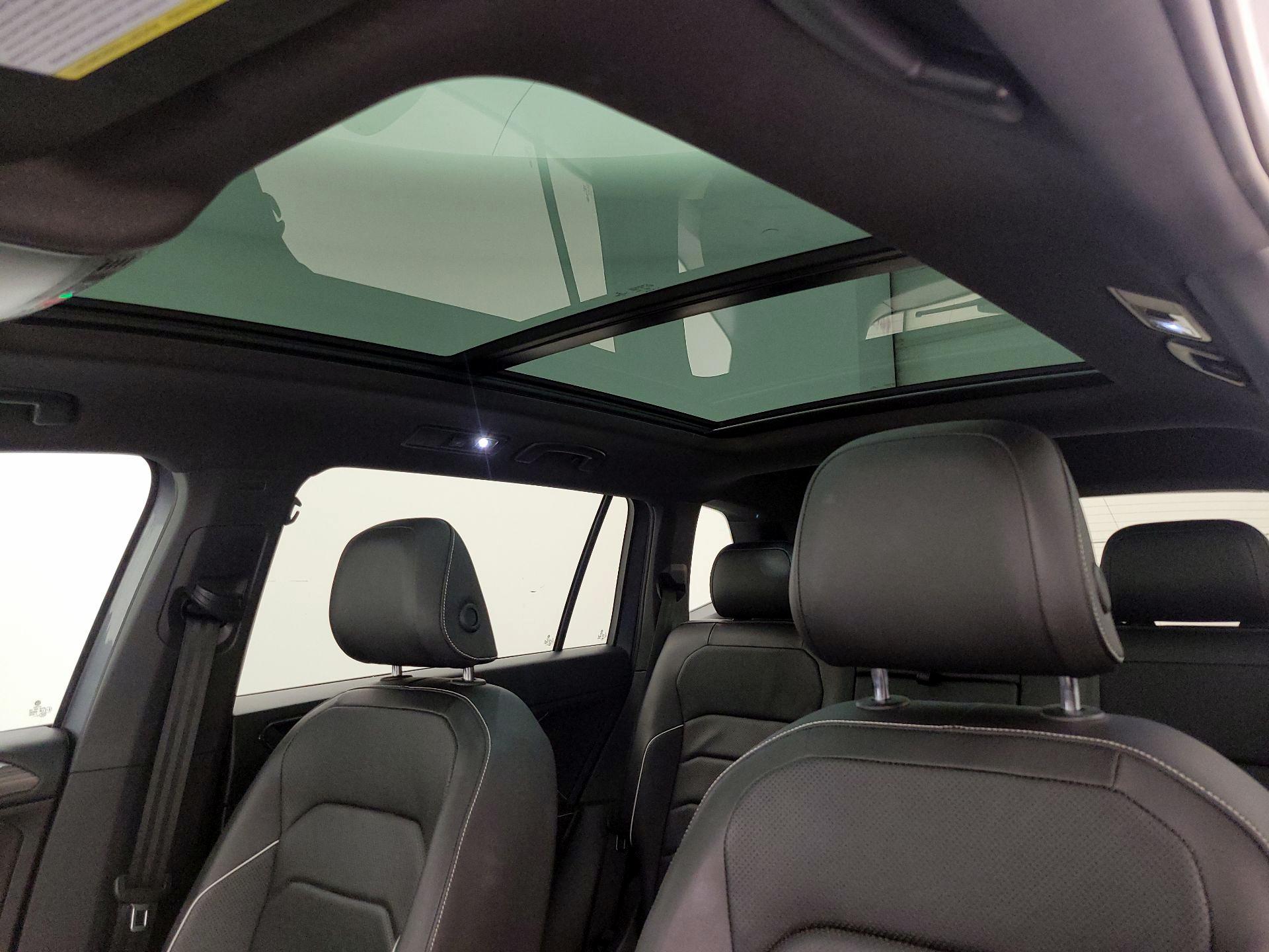 Thumbnail: 2022 Volkswagen Tiguan - 20