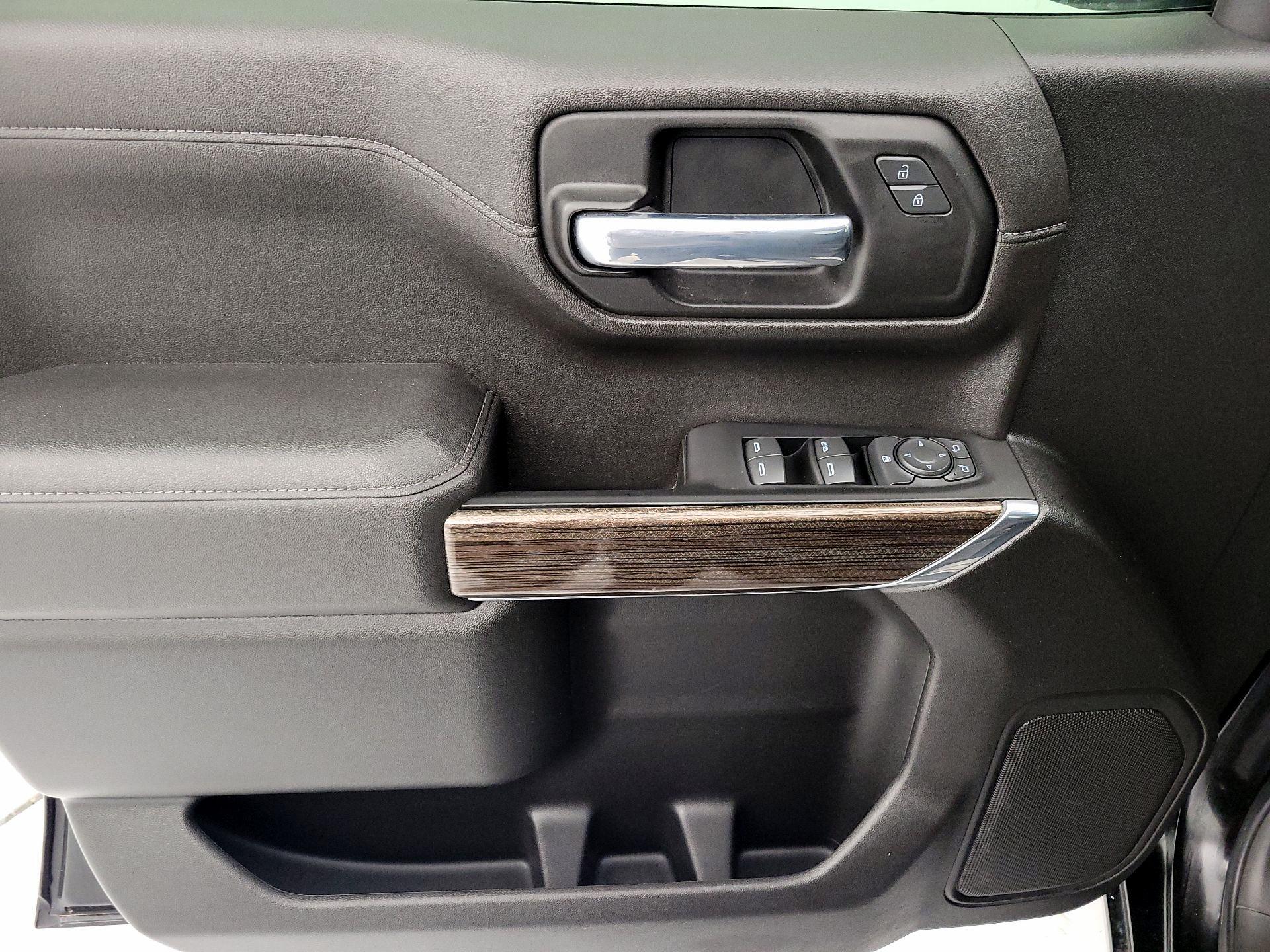 Thumbnail: 2021 Chevrolet Silverado 1500 - 12