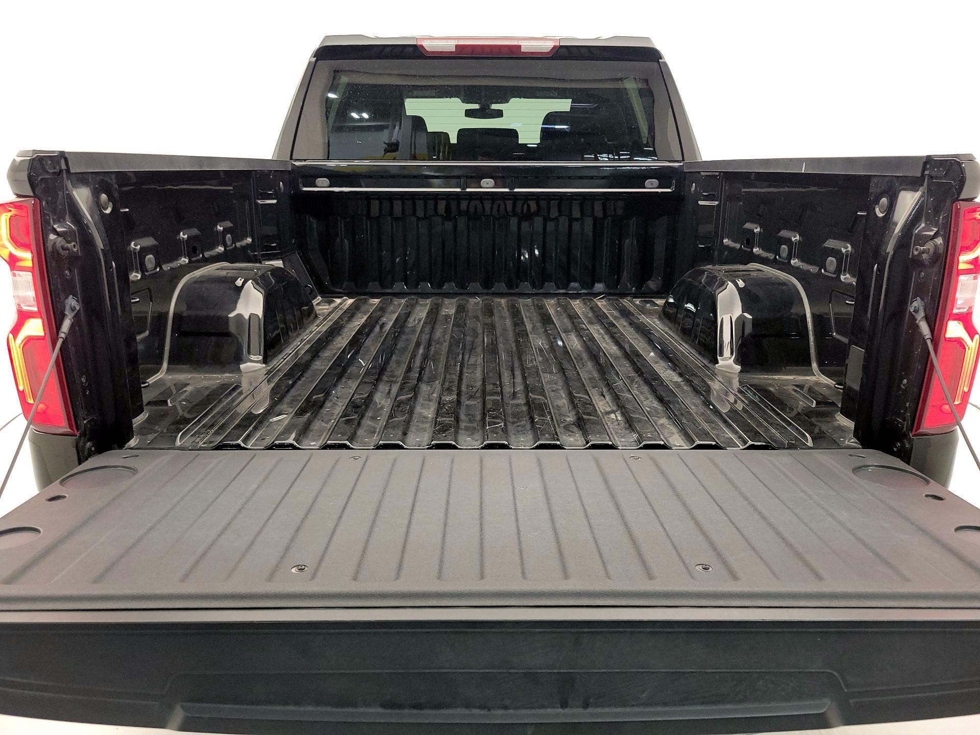 Thumbnail: 2021 Chevrolet Silverado 1500 - 20