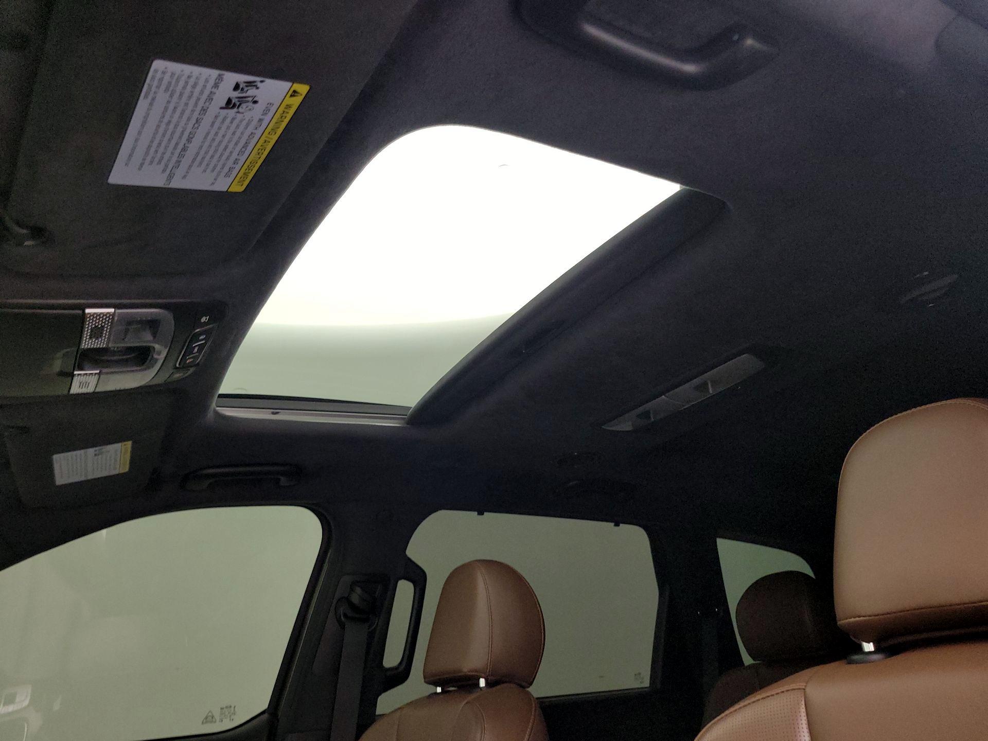 Thumbnail: 2020 Kia Telluride - 20