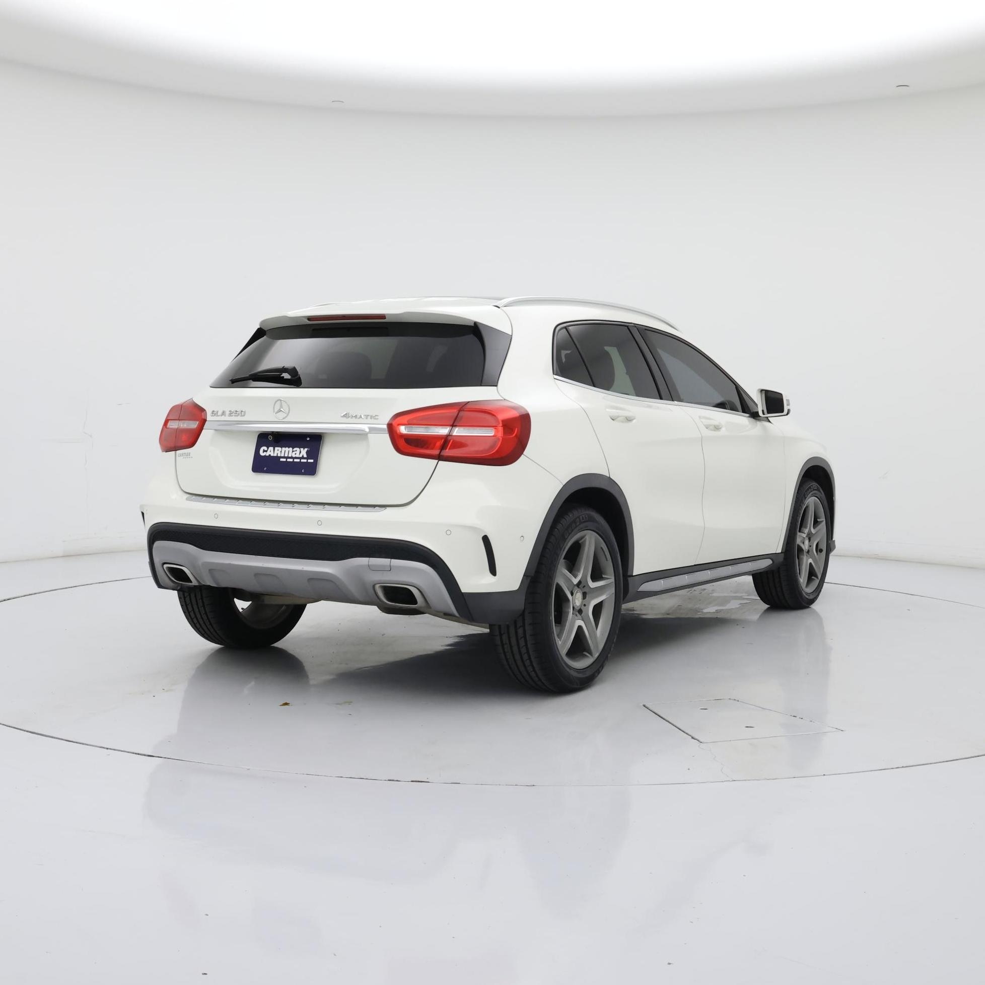 Thumbnail: 2015 Mercedes-Benz GLA - 8