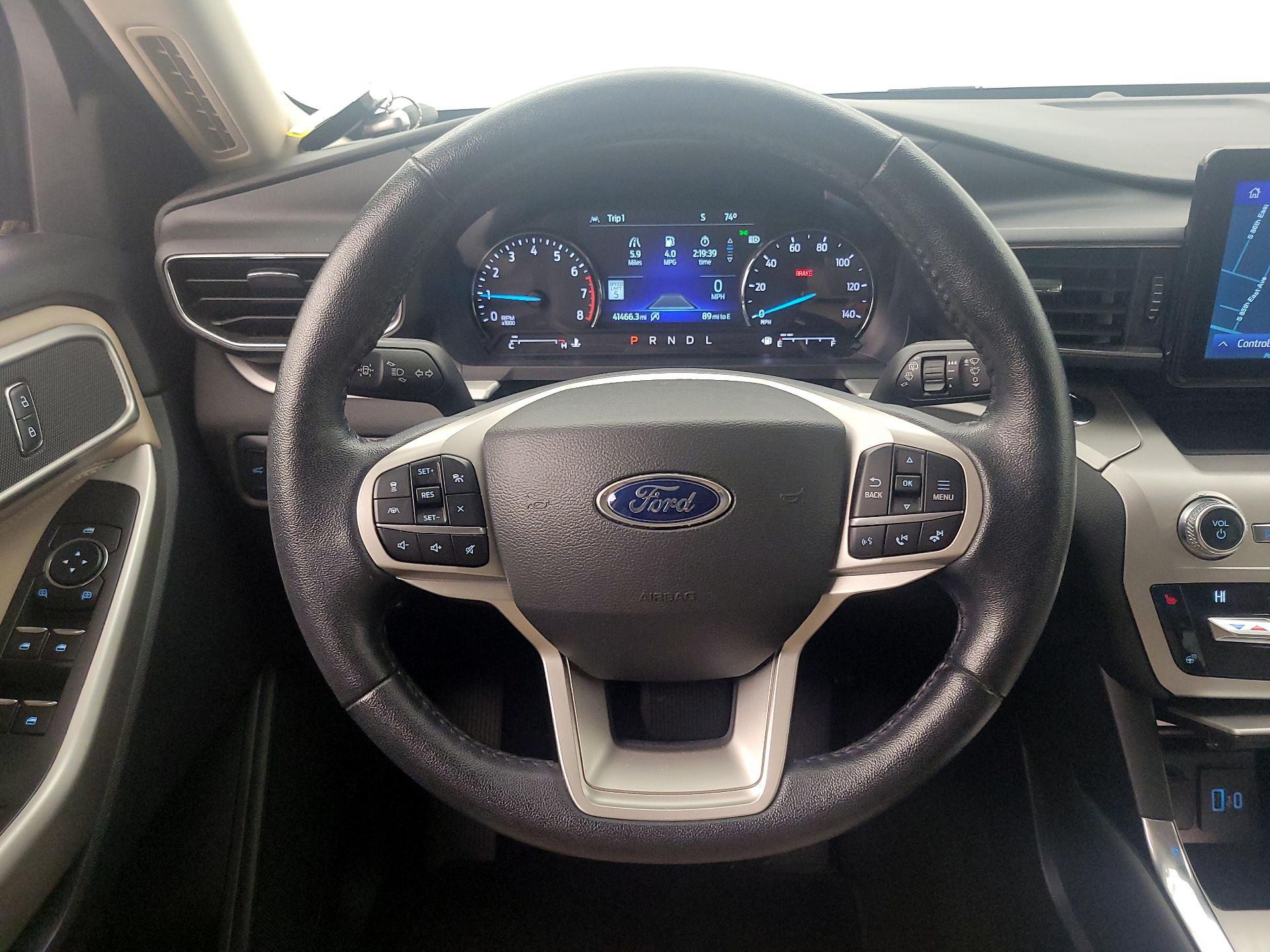 Thumbnail: 2021 Ford Explorer - 10