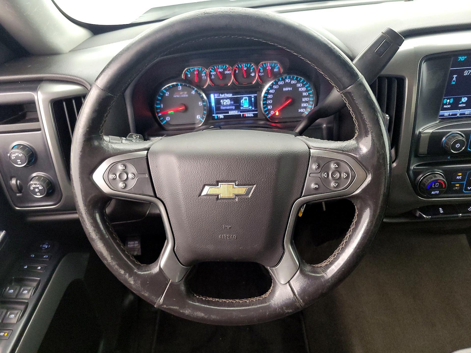 2018 Chevrolet Silverado 1500 LT - Photo 11
