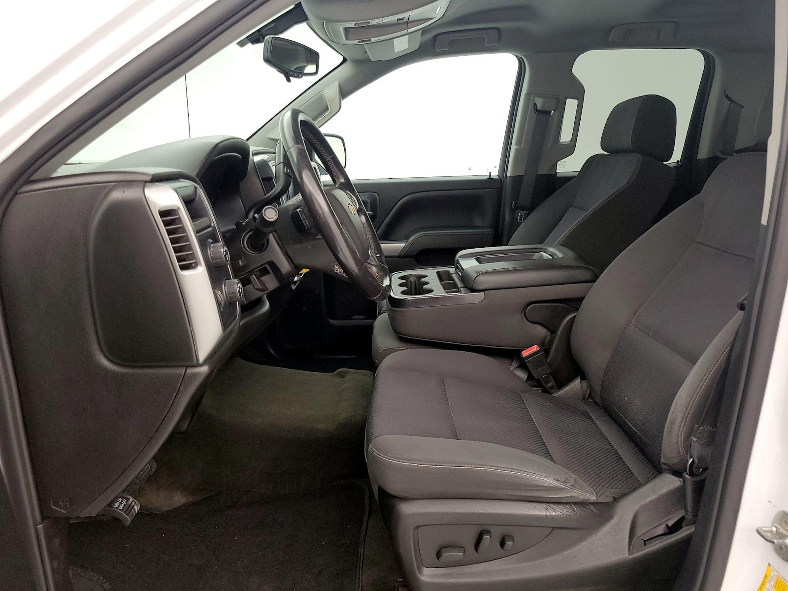 2018 Chevrolet Silverado 1500 LT - Photo 12