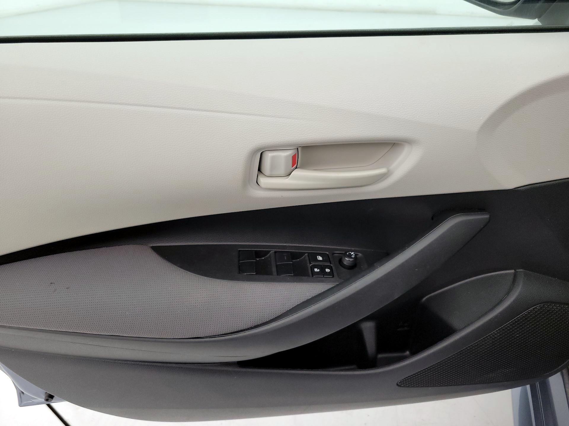 Thumbnail: 2022 Toyota Corolla - 12