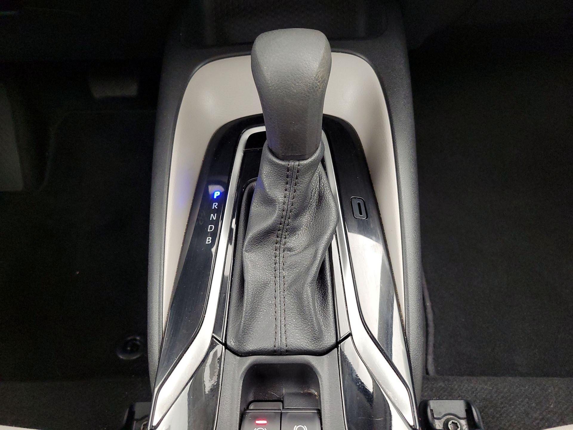 Thumbnail: 2022 Toyota Corolla - 17