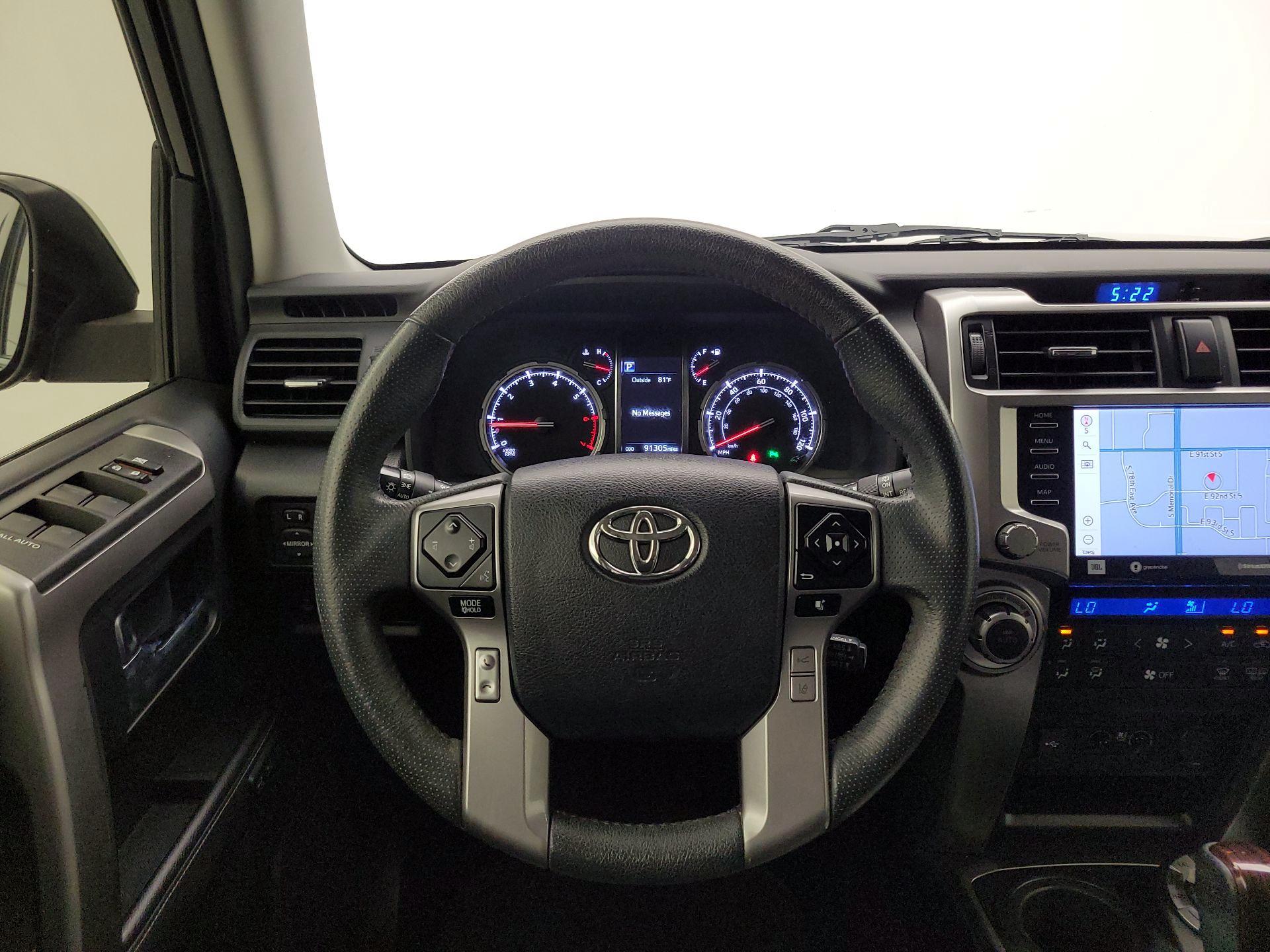 Thumbnail: 2020 Toyota 4Runner - 10