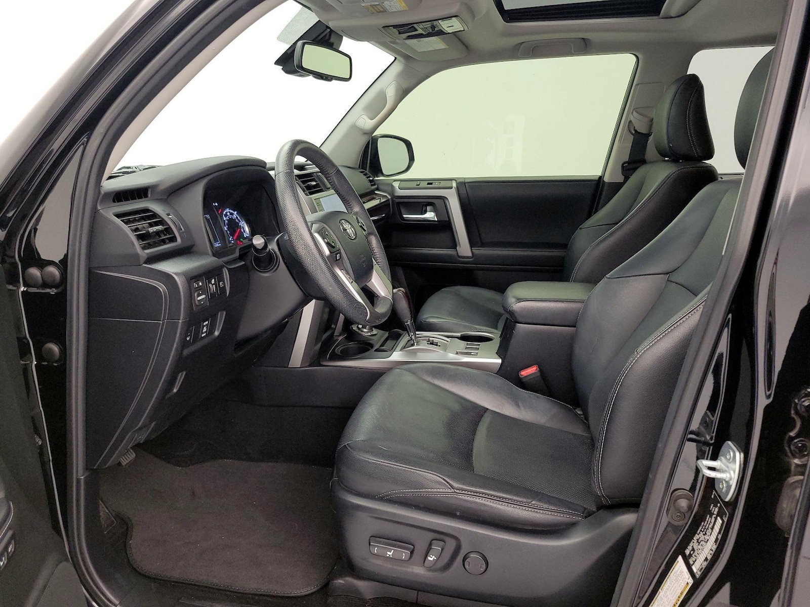 2020 Toyota 4Runner Limited - Photo 12