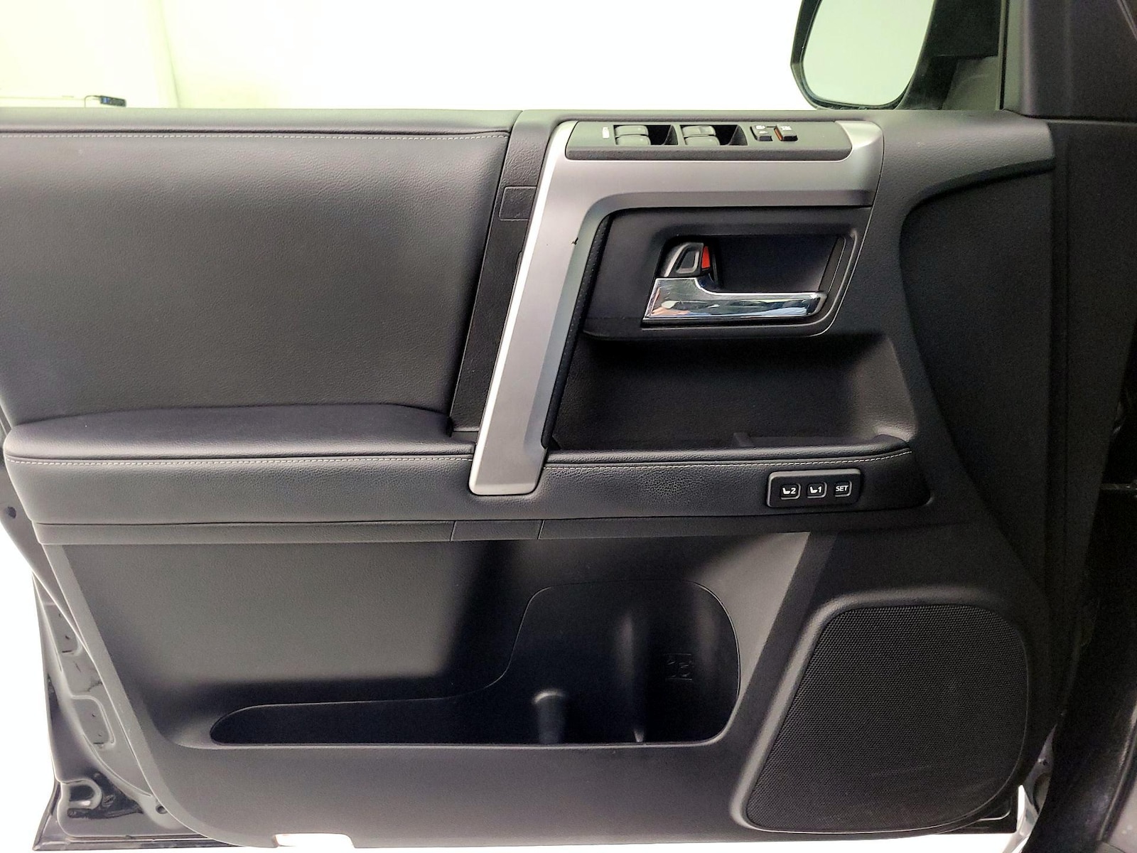 2020 Toyota 4Runner Limited - Photo 13
