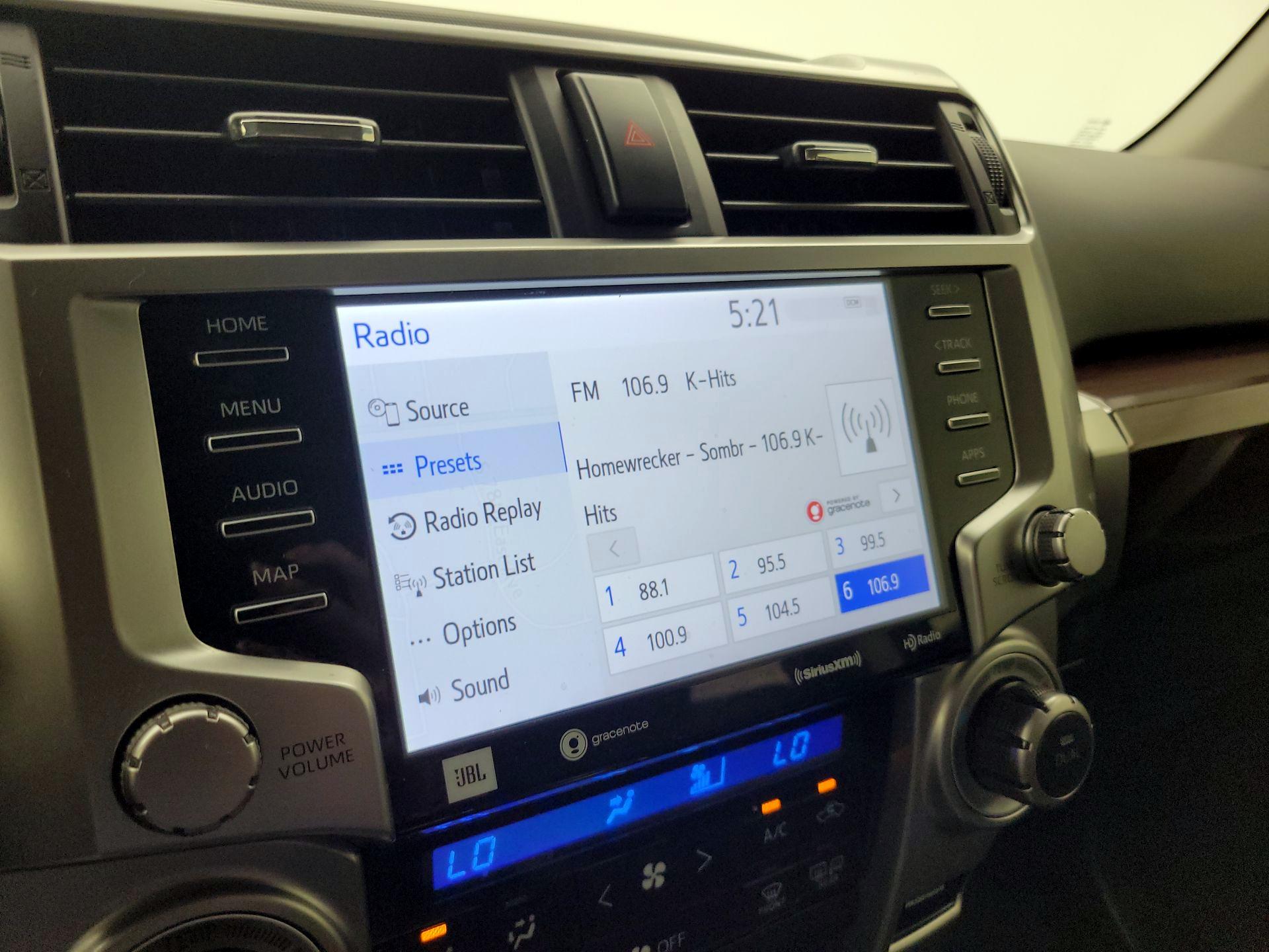 Thumbnail: 2020 Toyota 4Runner - 16