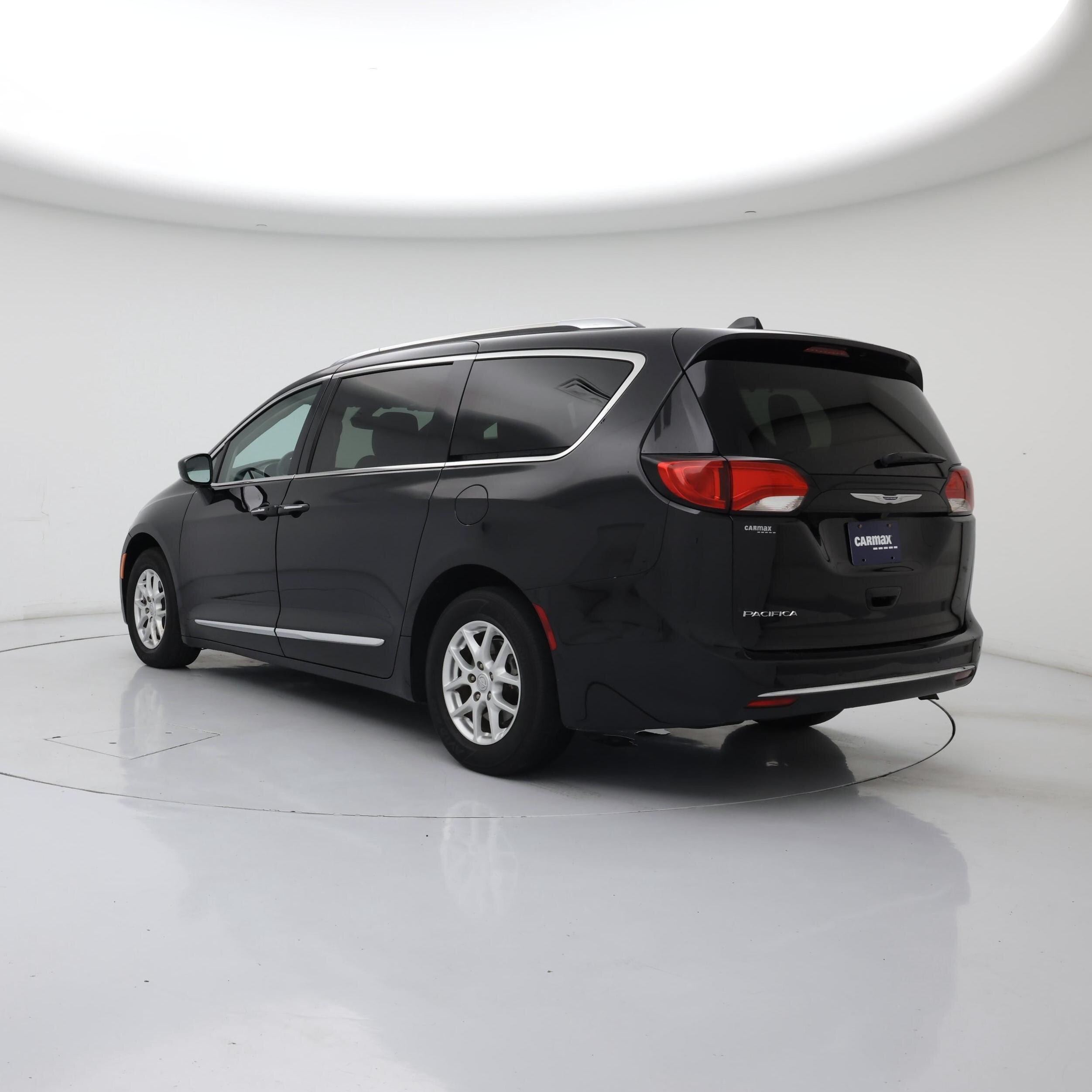 Thumbnail: 2020 Chrysler Pacifica - 2