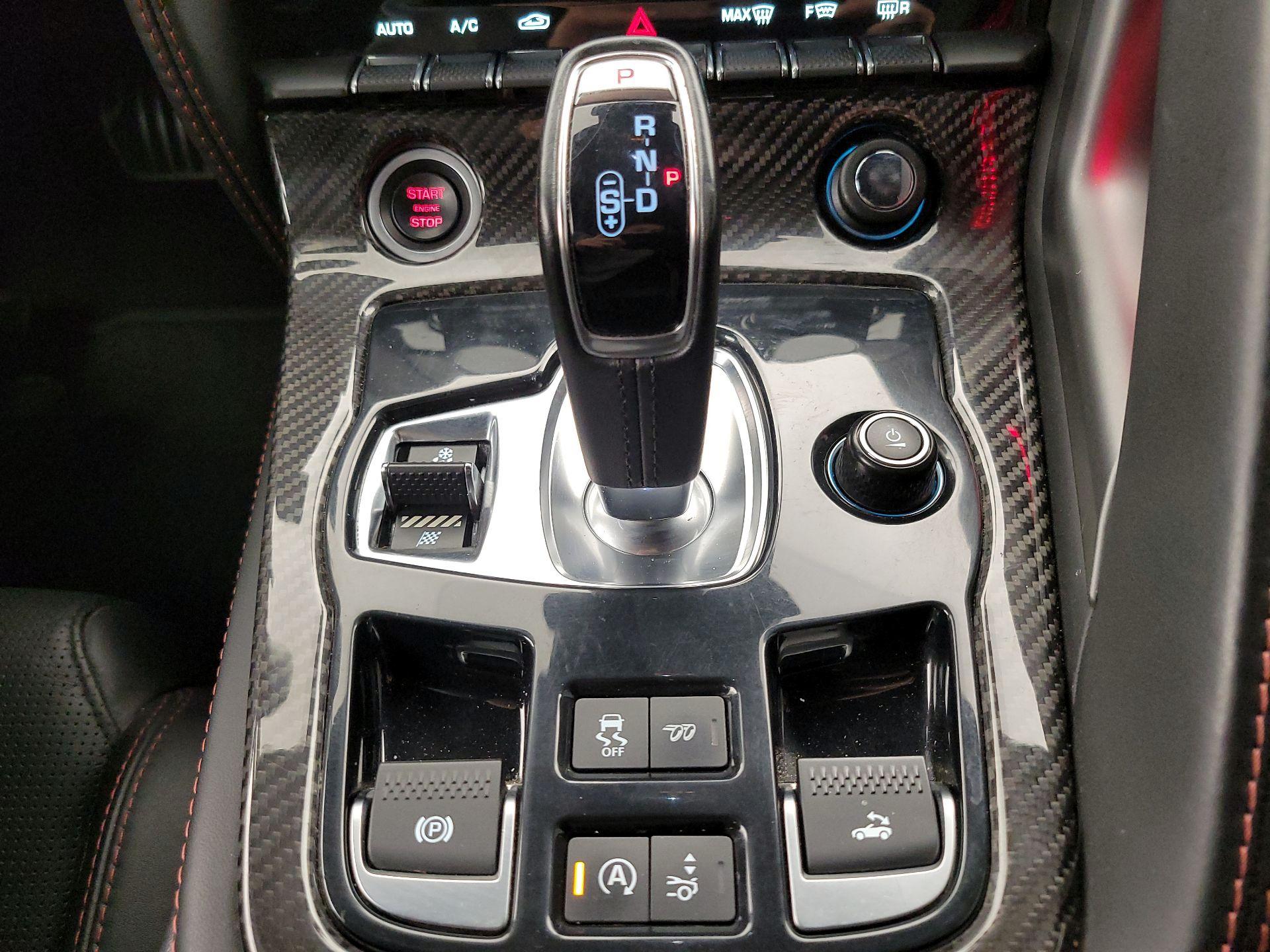 Thumbnail: 2019 Jaguar F-Type - 18
