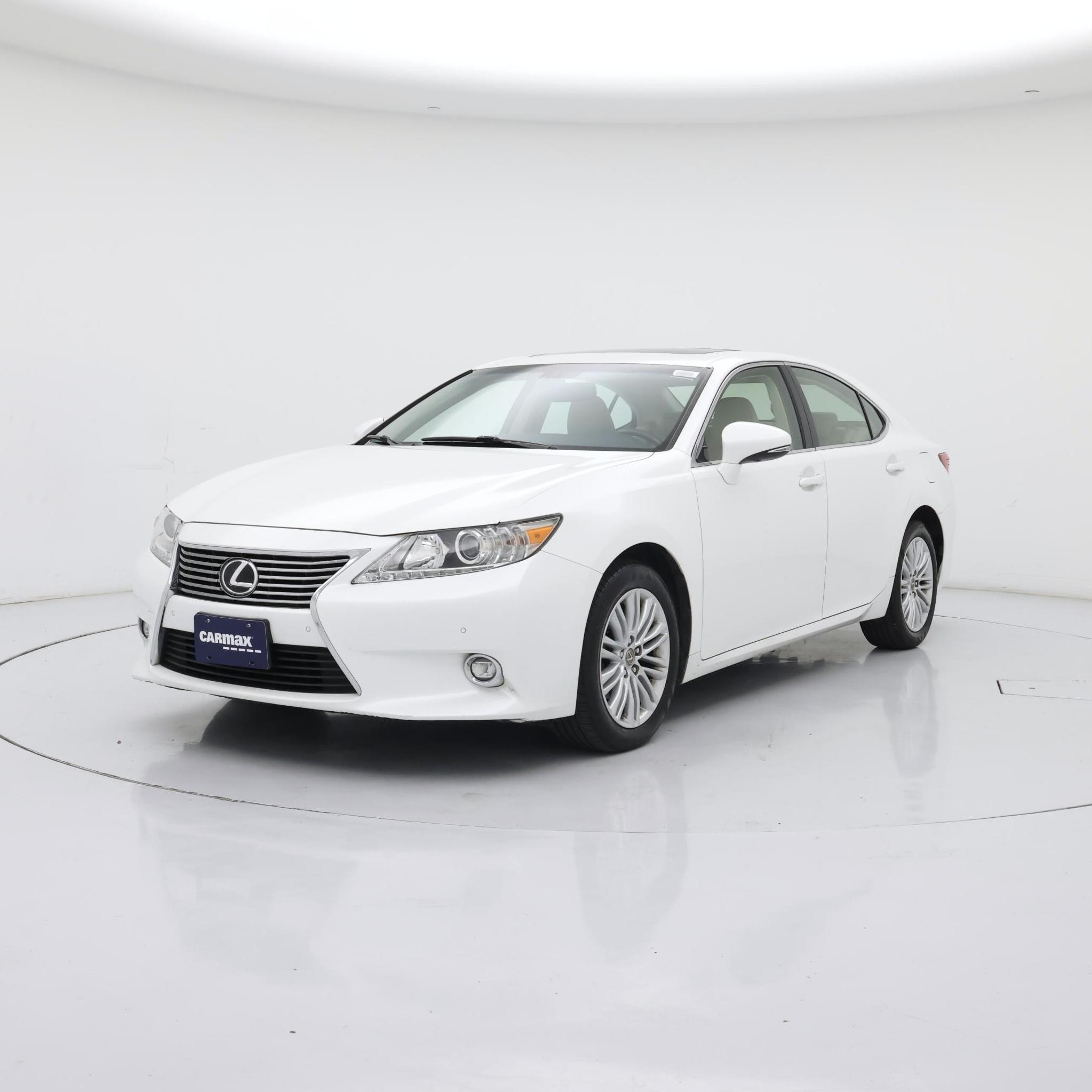Thumbnail: 2015 Lexus ES - 4