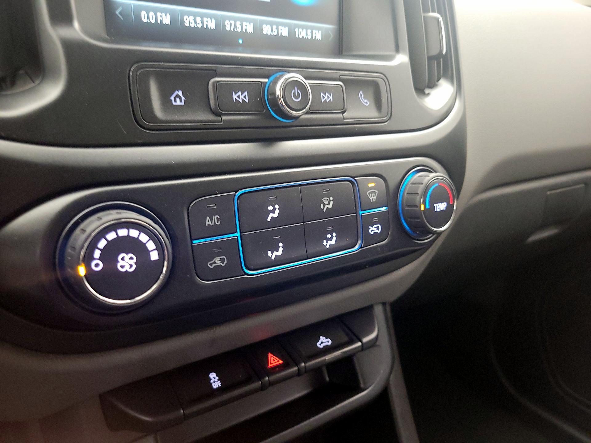 Thumbnail: 2018 Chevrolet Colorado - 16