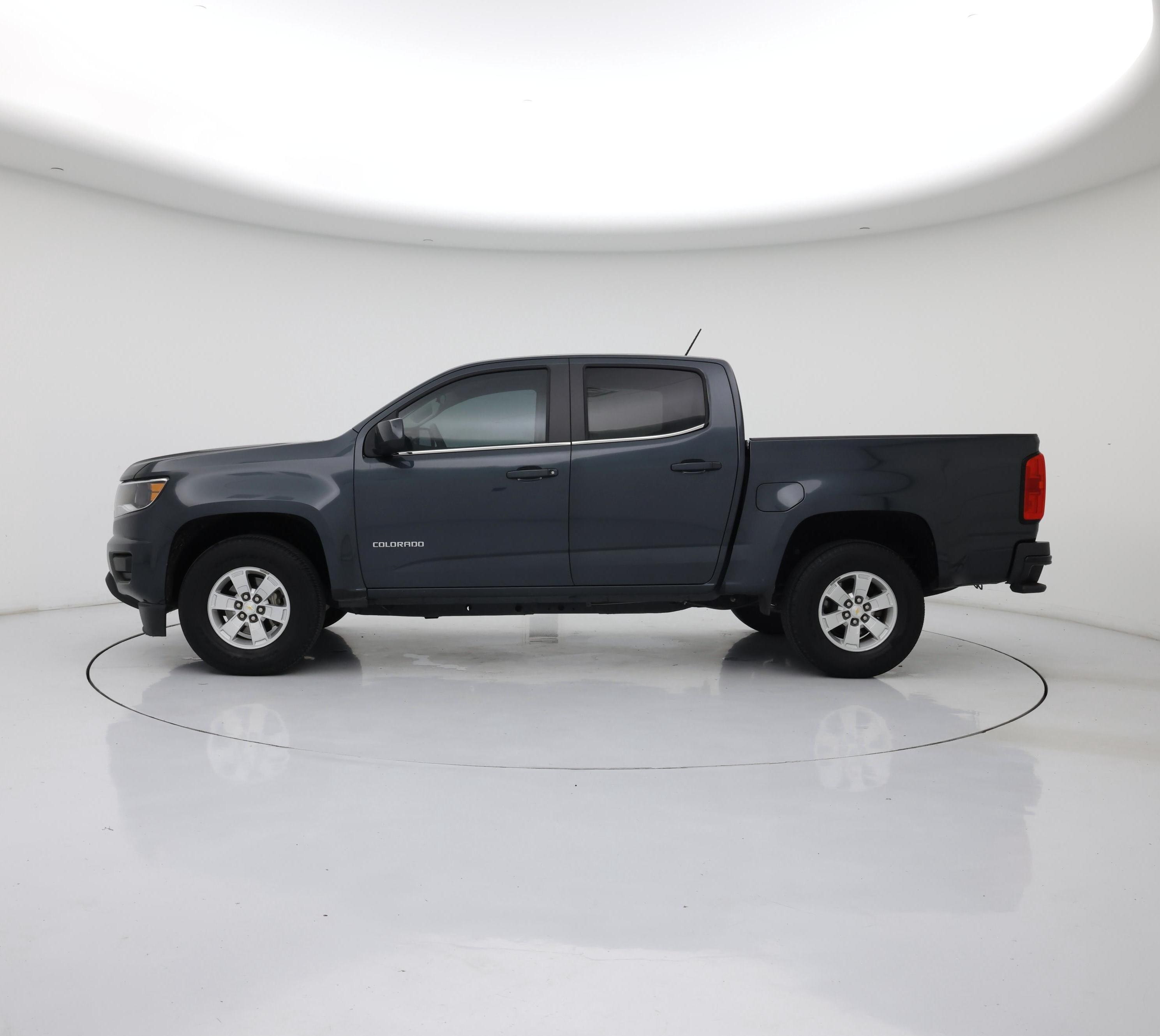 Thumbnail: 2018 Chevrolet Colorado - 3