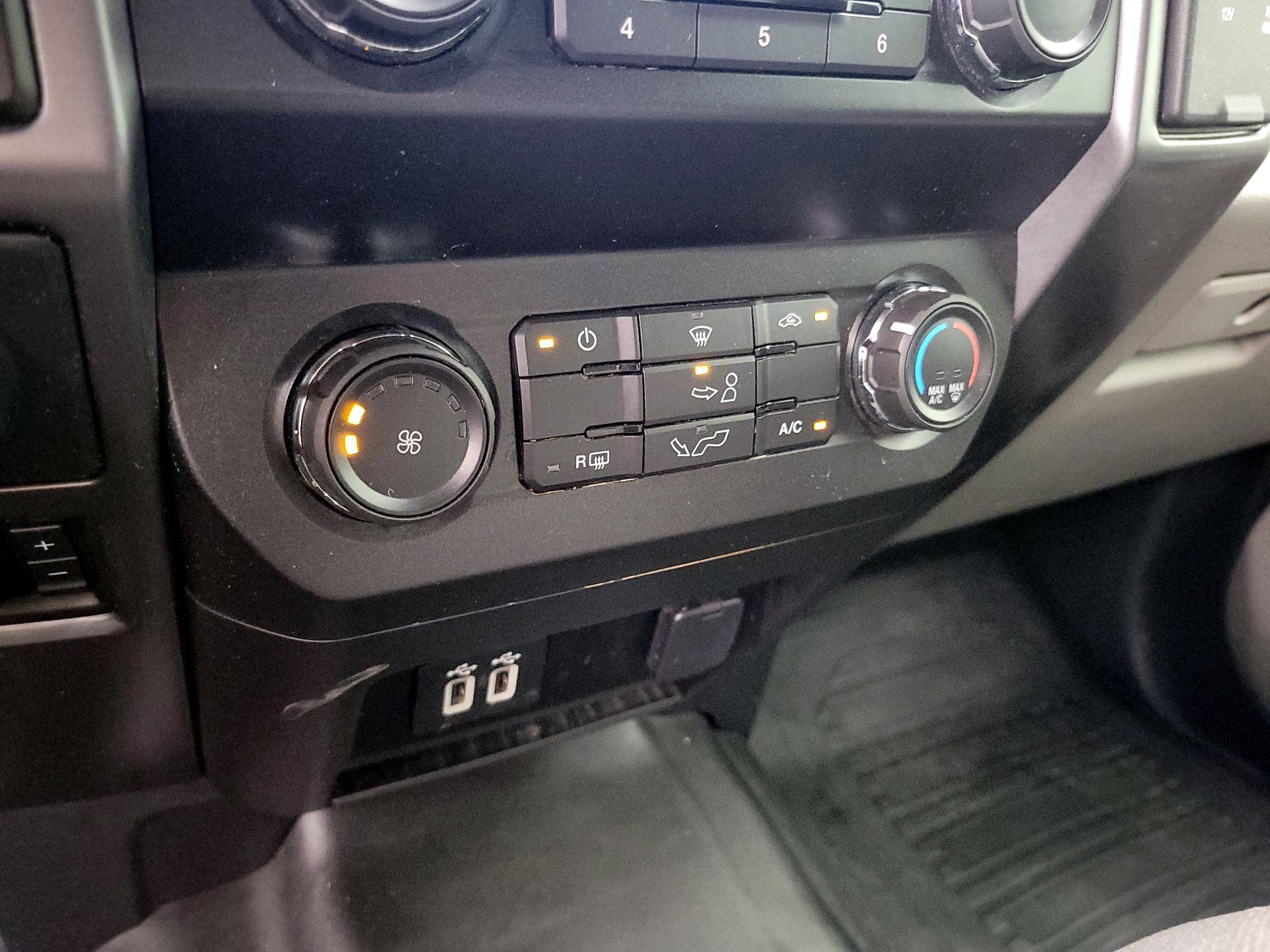 Thumbnail: 2019 Ford F-150 - 17