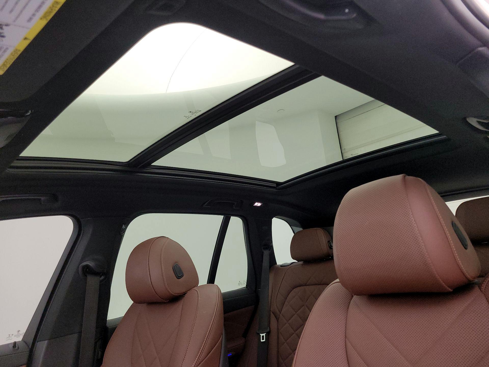 Thumbnail: 2023 BMW X5 - 20