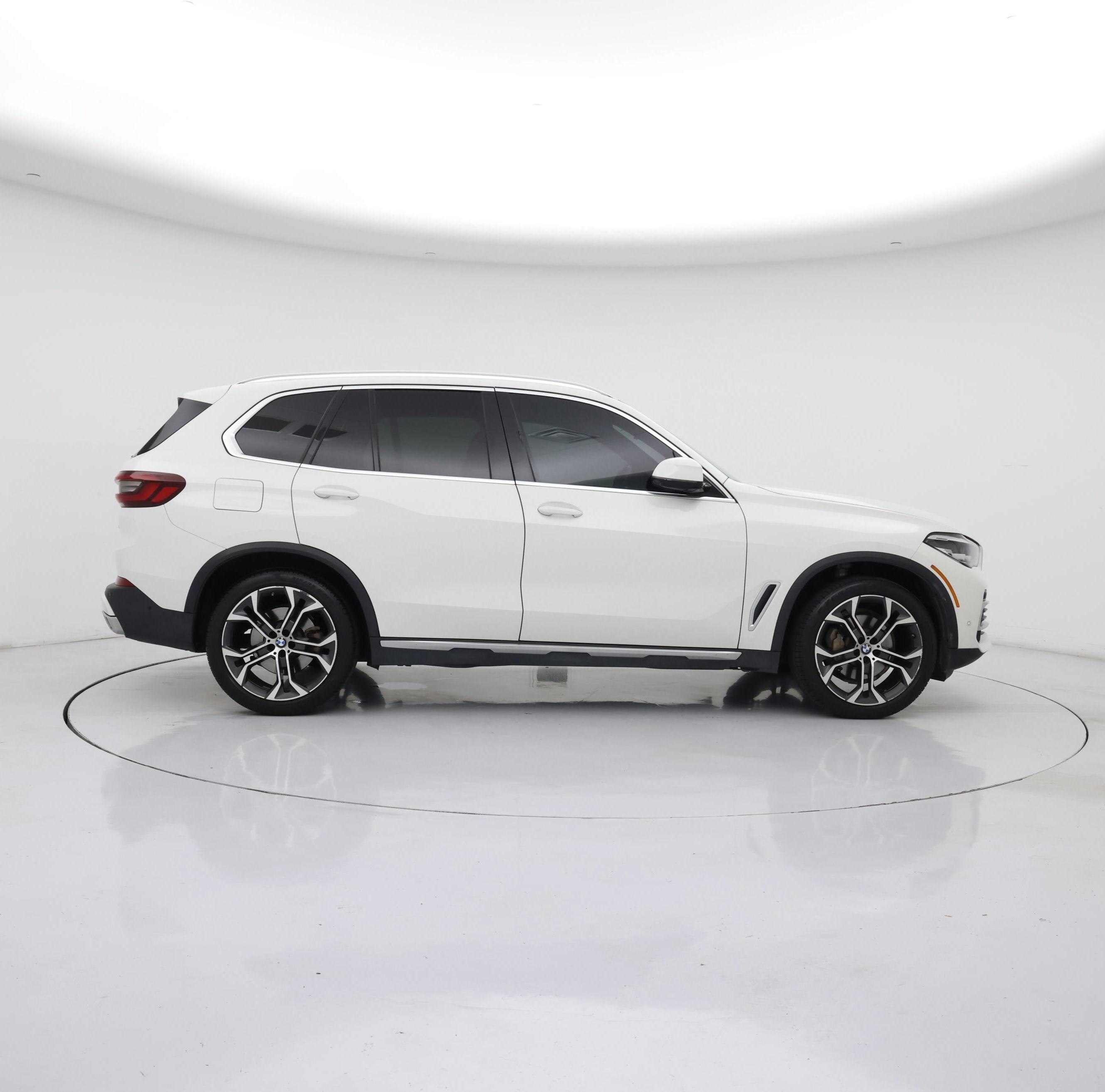 Thumbnail: 2023 BMW X5 - 7