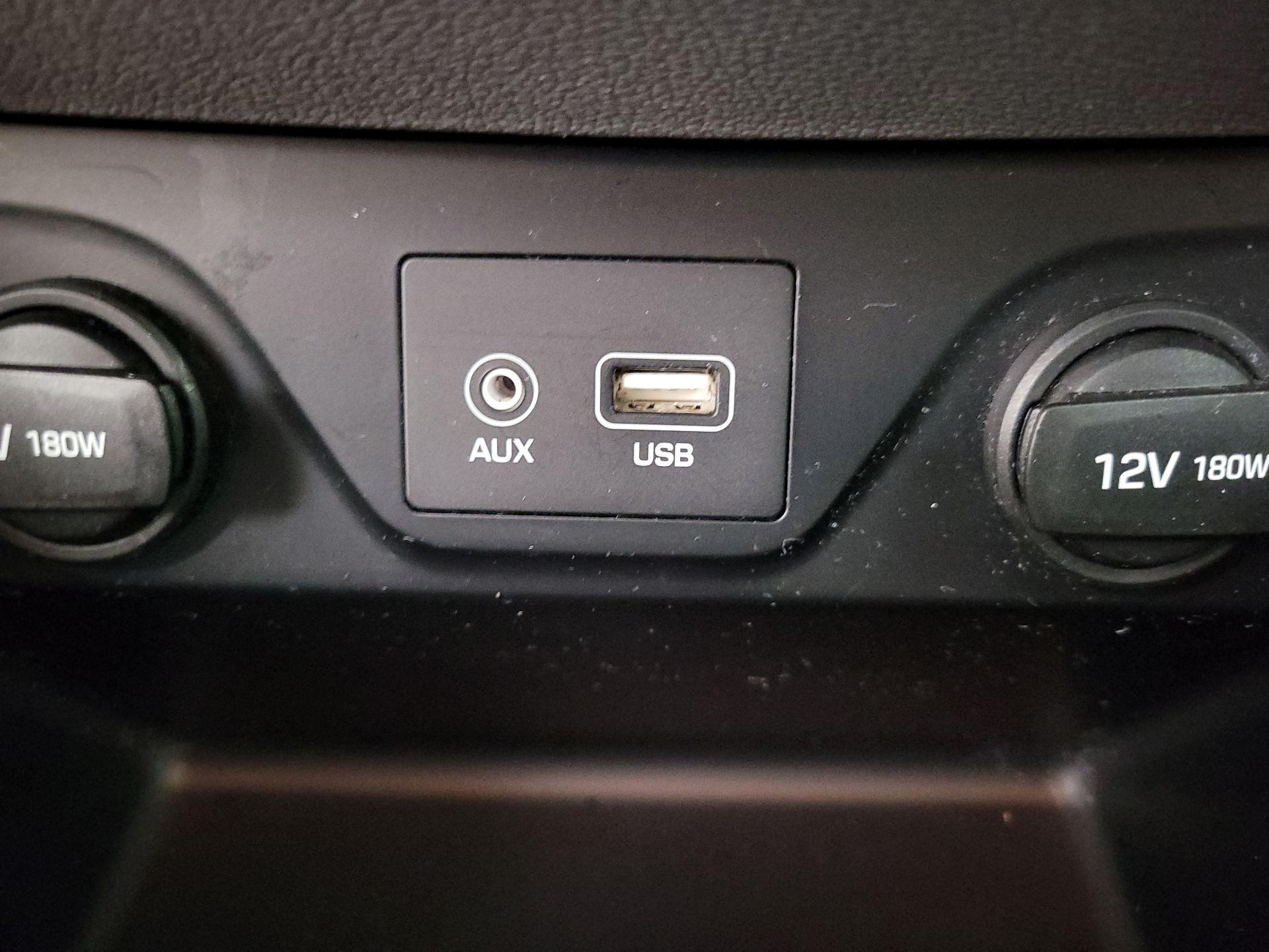 Thumbnail: 2017 Hyundai Tucson - 18