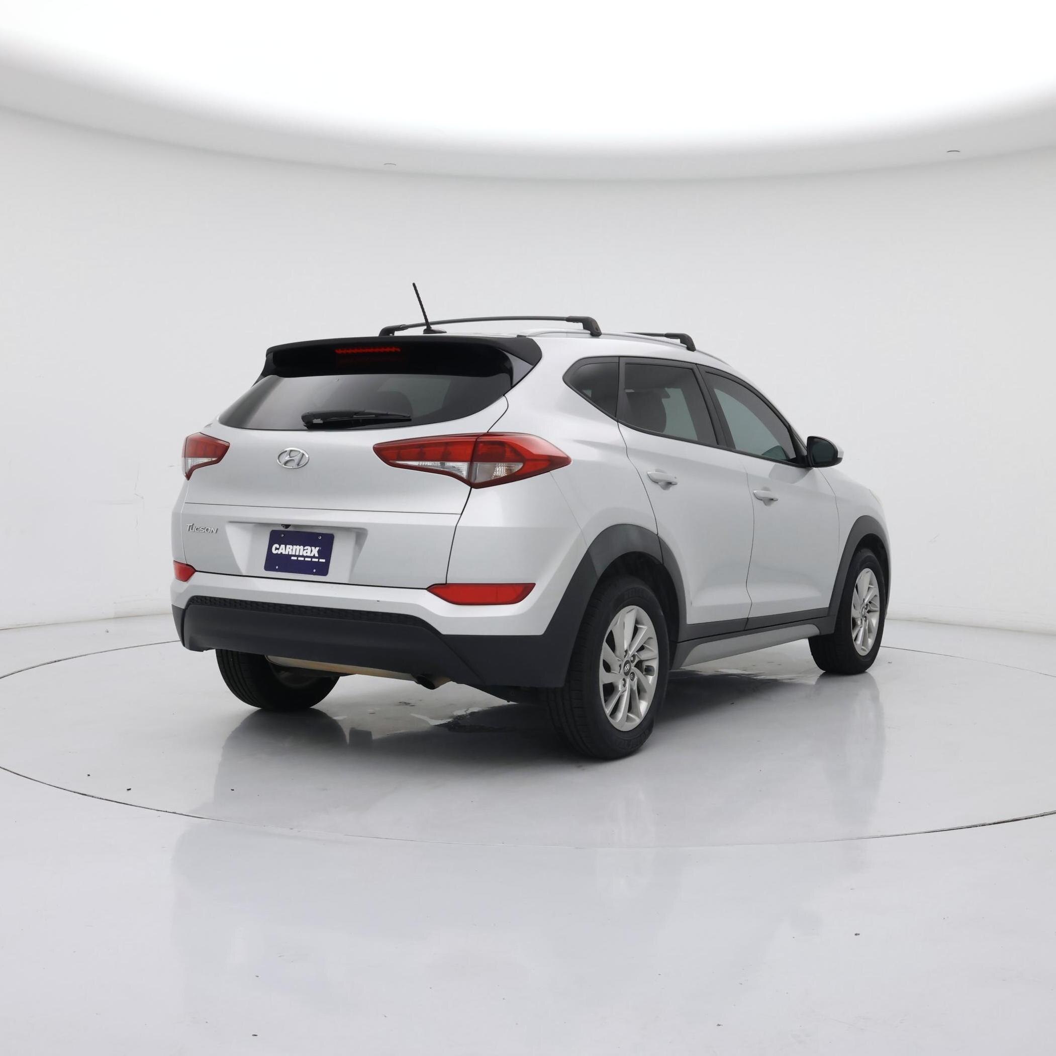 Thumbnail: 2017 Hyundai Tucson - 8