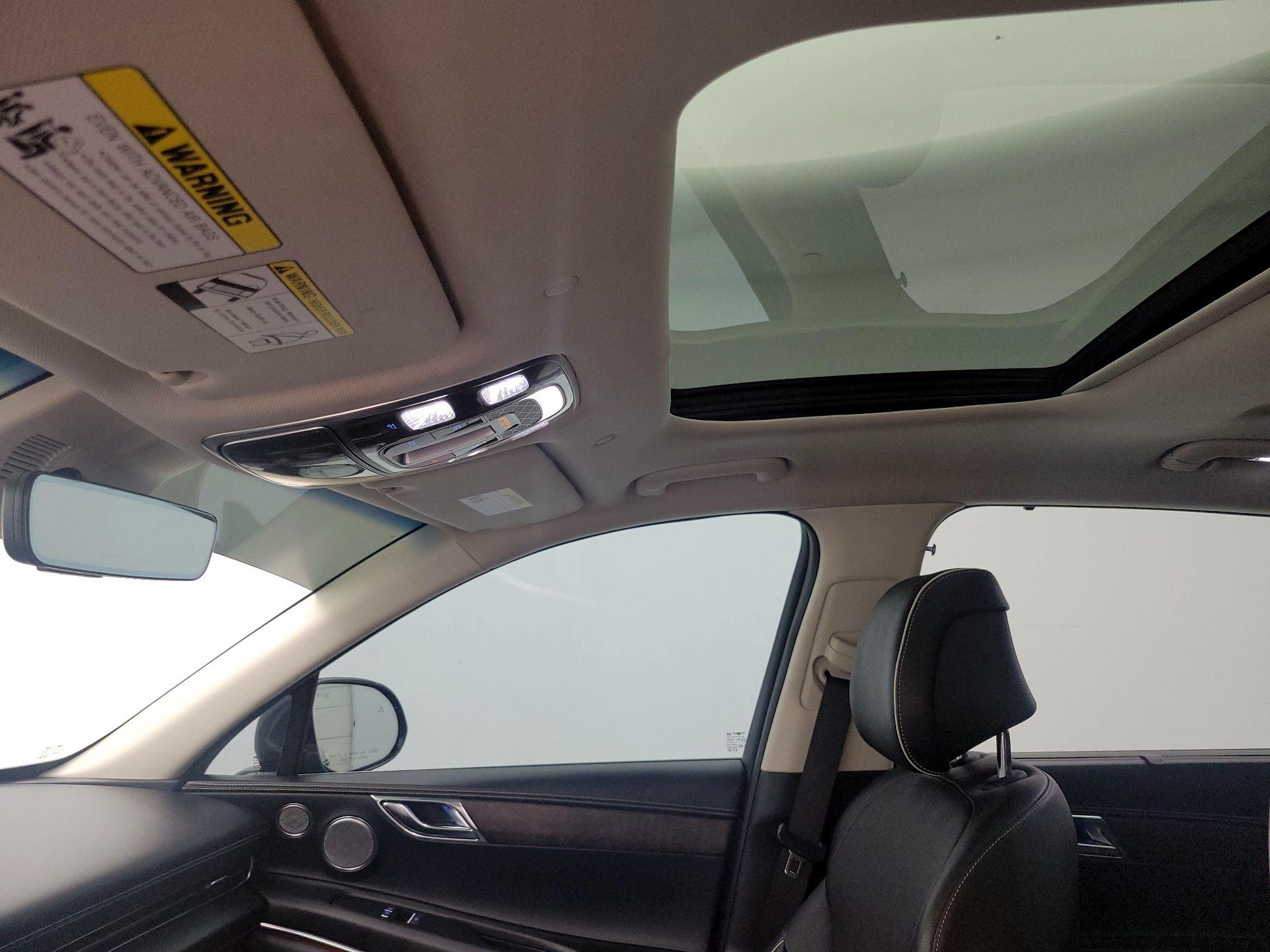 Thumbnail: 2023 Genesis GV80 - 20