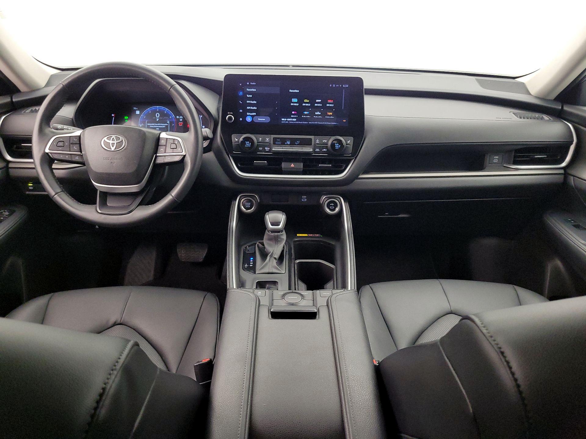 Thumbnail: 2025 Toyota Grand Highlander - 9