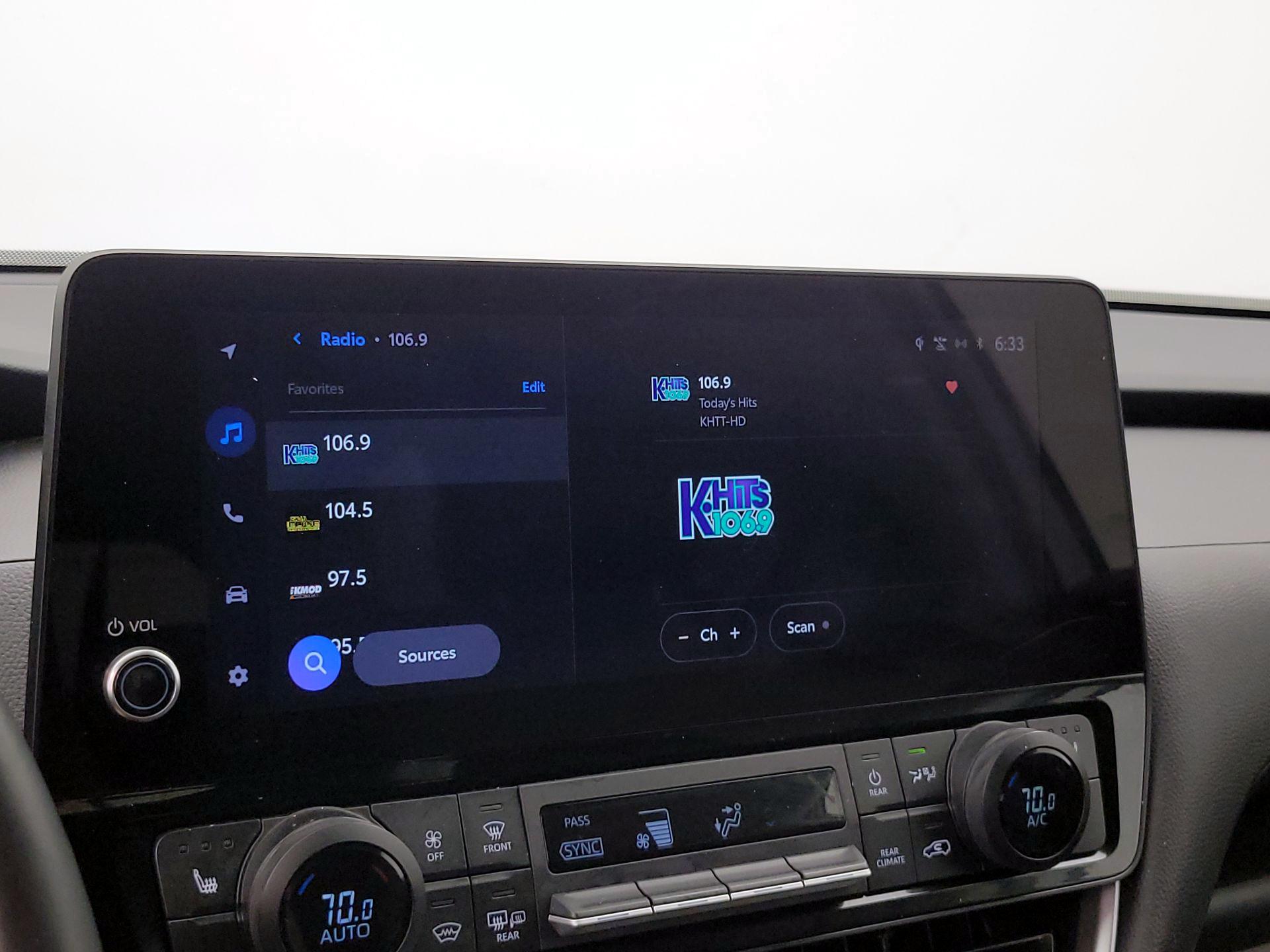 Thumbnail: 2025 Toyota Grand Highlander - 15