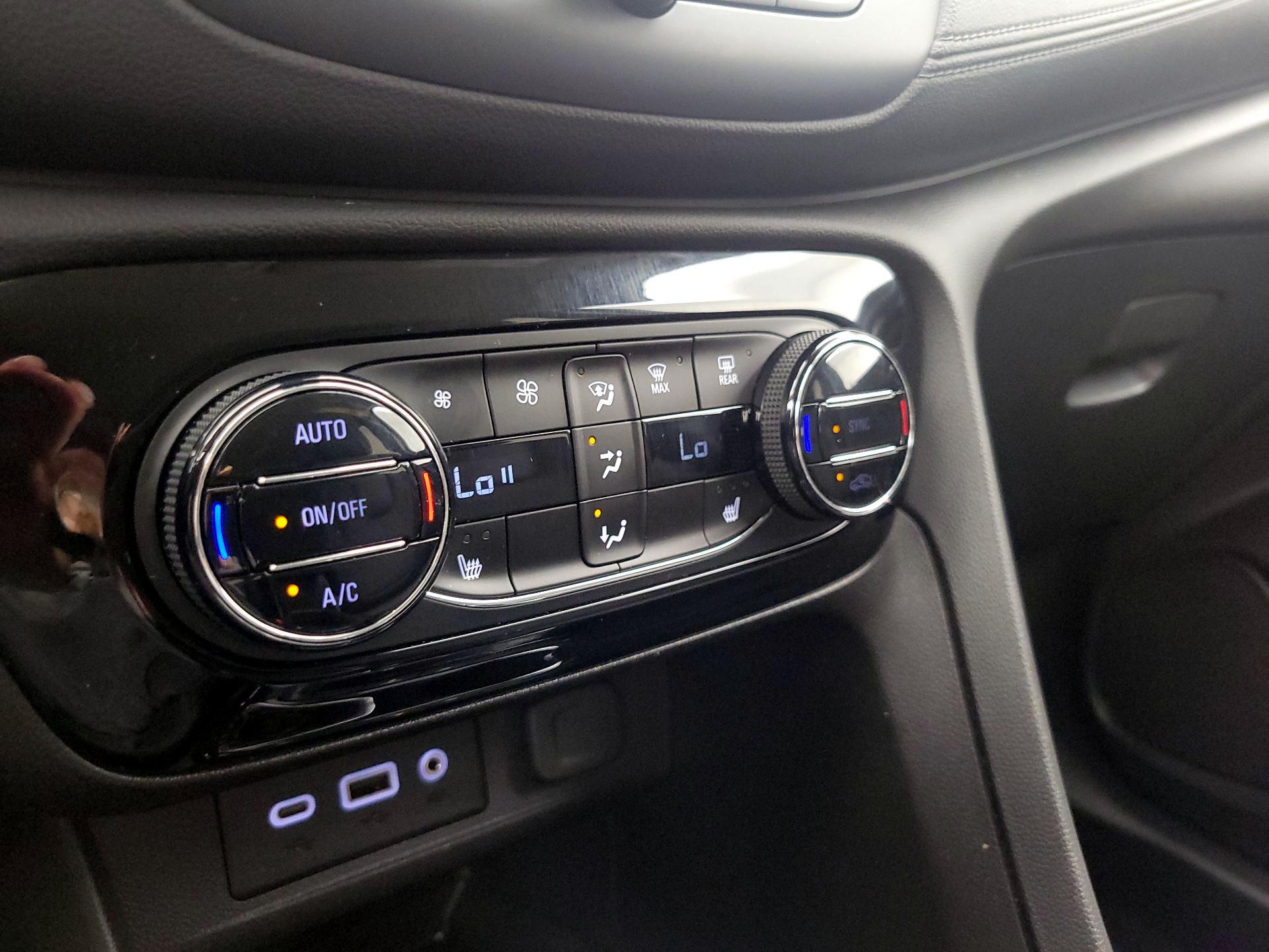 Thumbnail: 2023 Buick Encore GX - 16