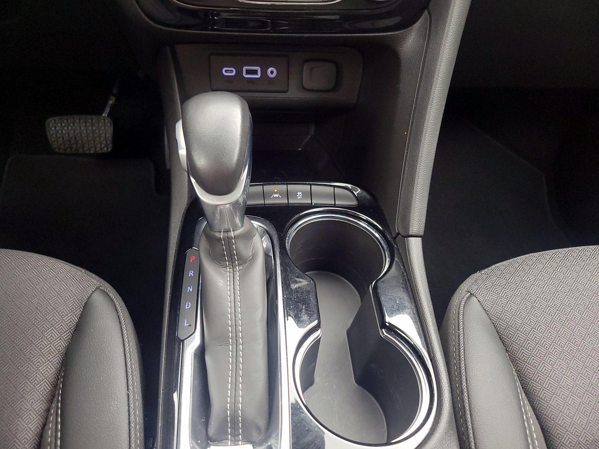 Thumbnail: 2023 Buick Encore GX - 17