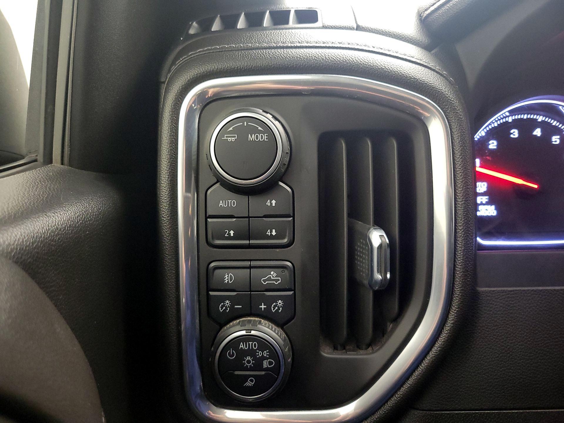 Thumbnail: 2022 Chevrolet Silverado 1500 - 13