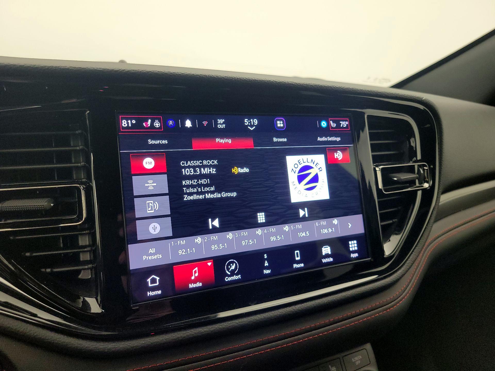 Thumbnail: 2025 Dodge Durango - 16