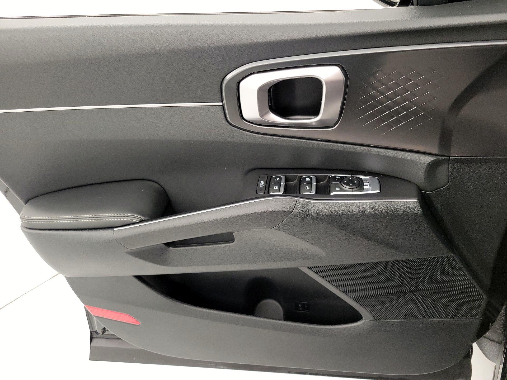 Thumbnail: 2025 Kia Sorento - 12