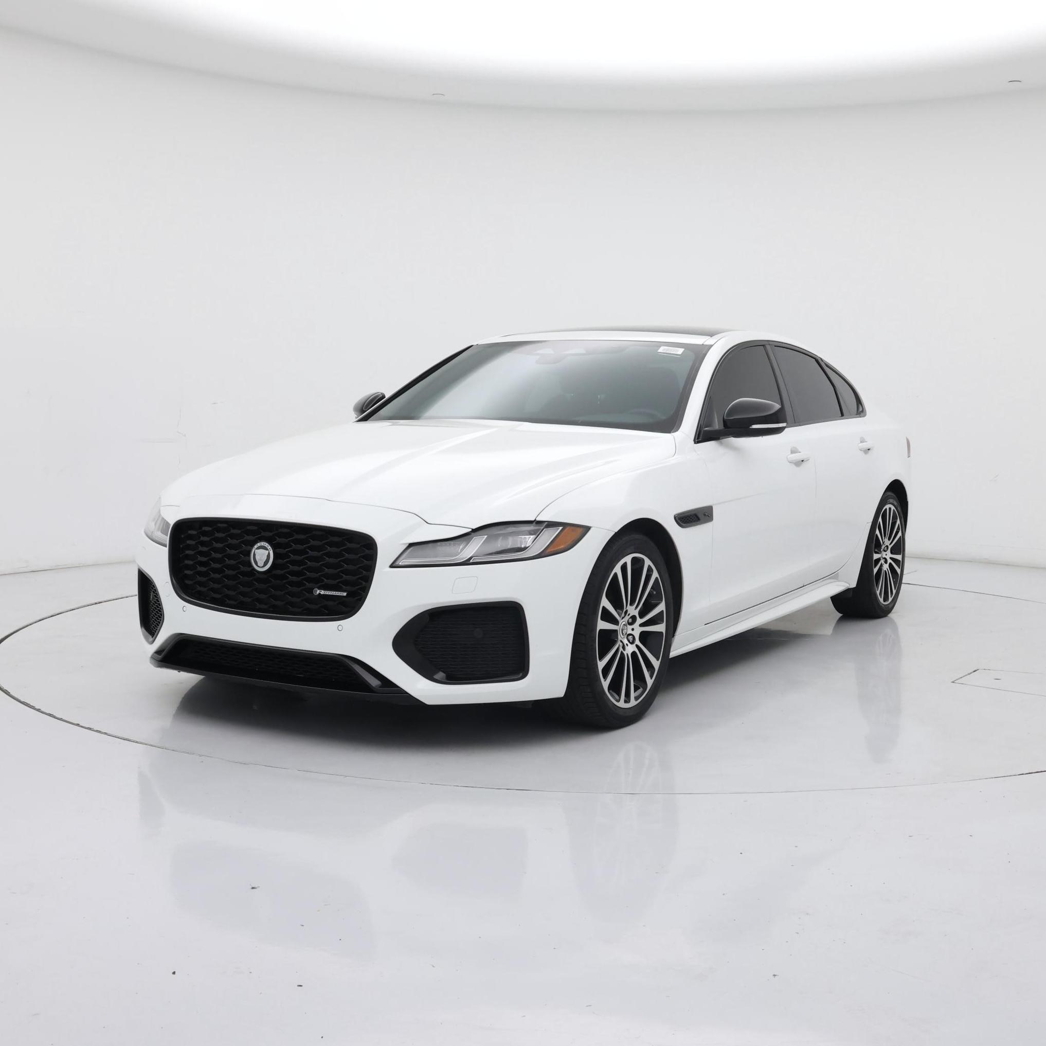 Thumbnail: 2024 Jaguar XF - 4