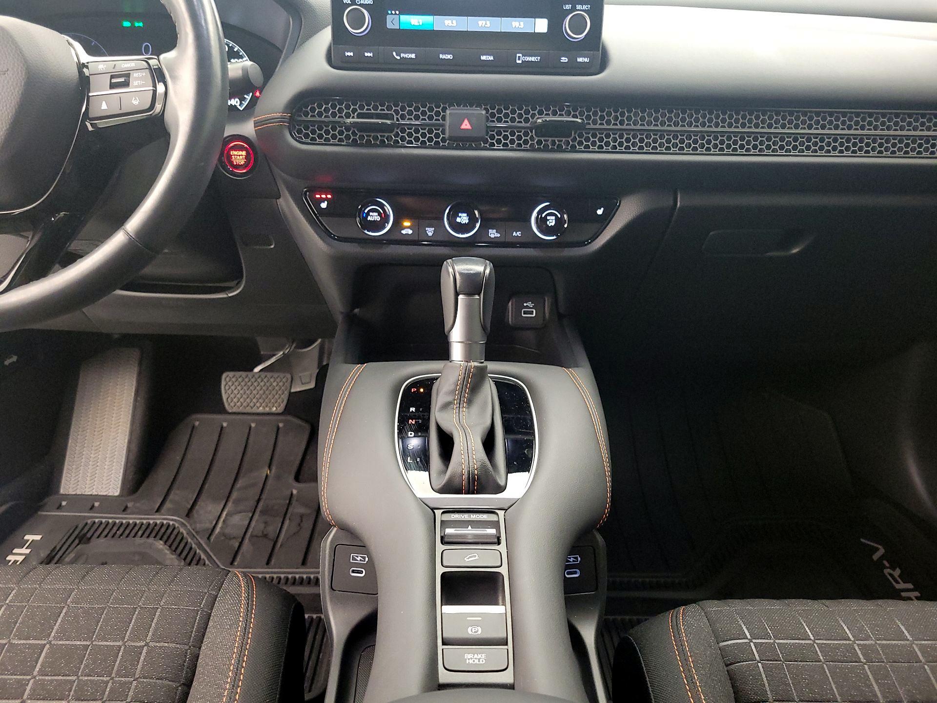 Thumbnail: 2024 Honda HR-V - 17