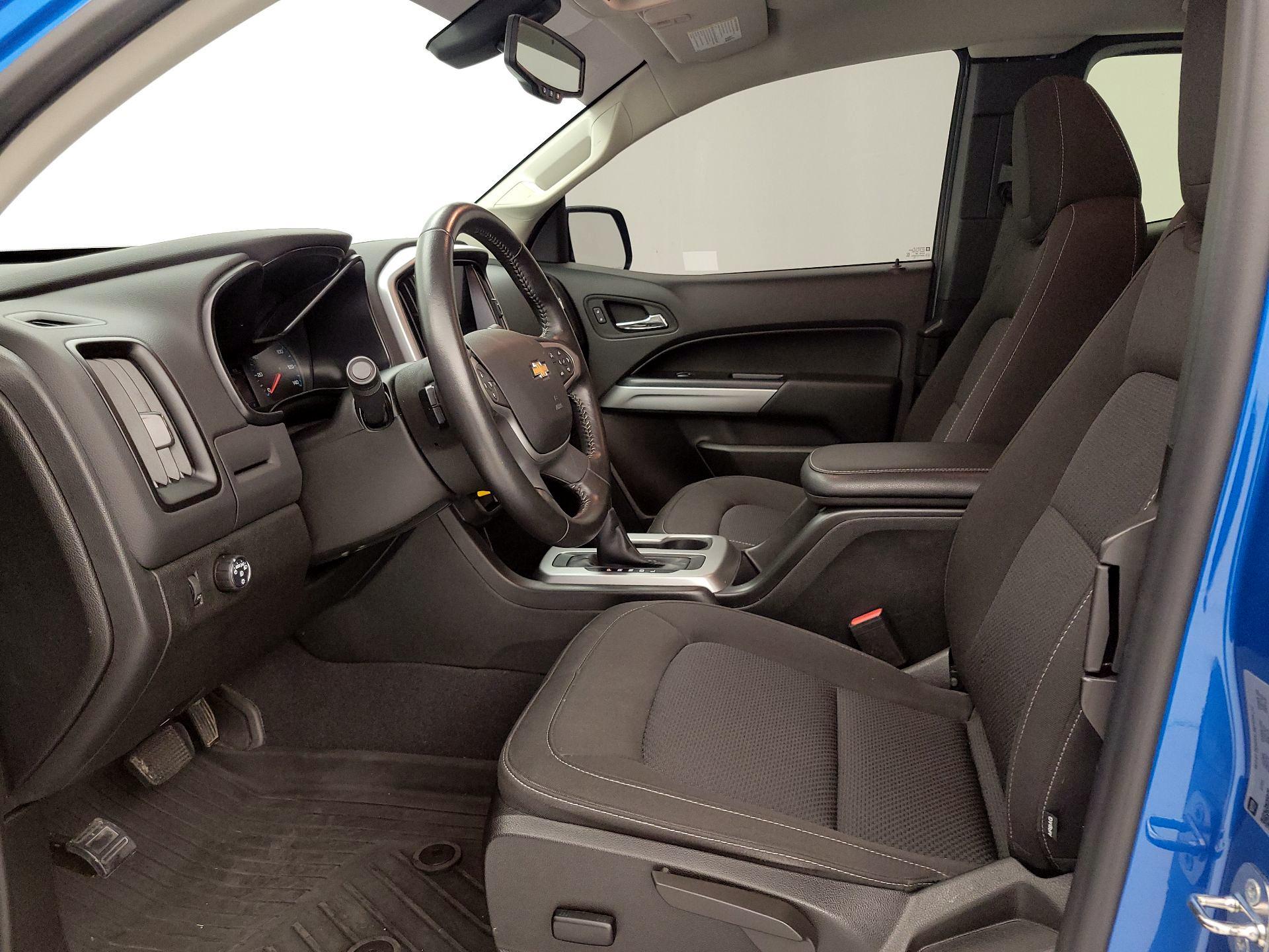 Thumbnail: 2022 Chevrolet Colorado - 11