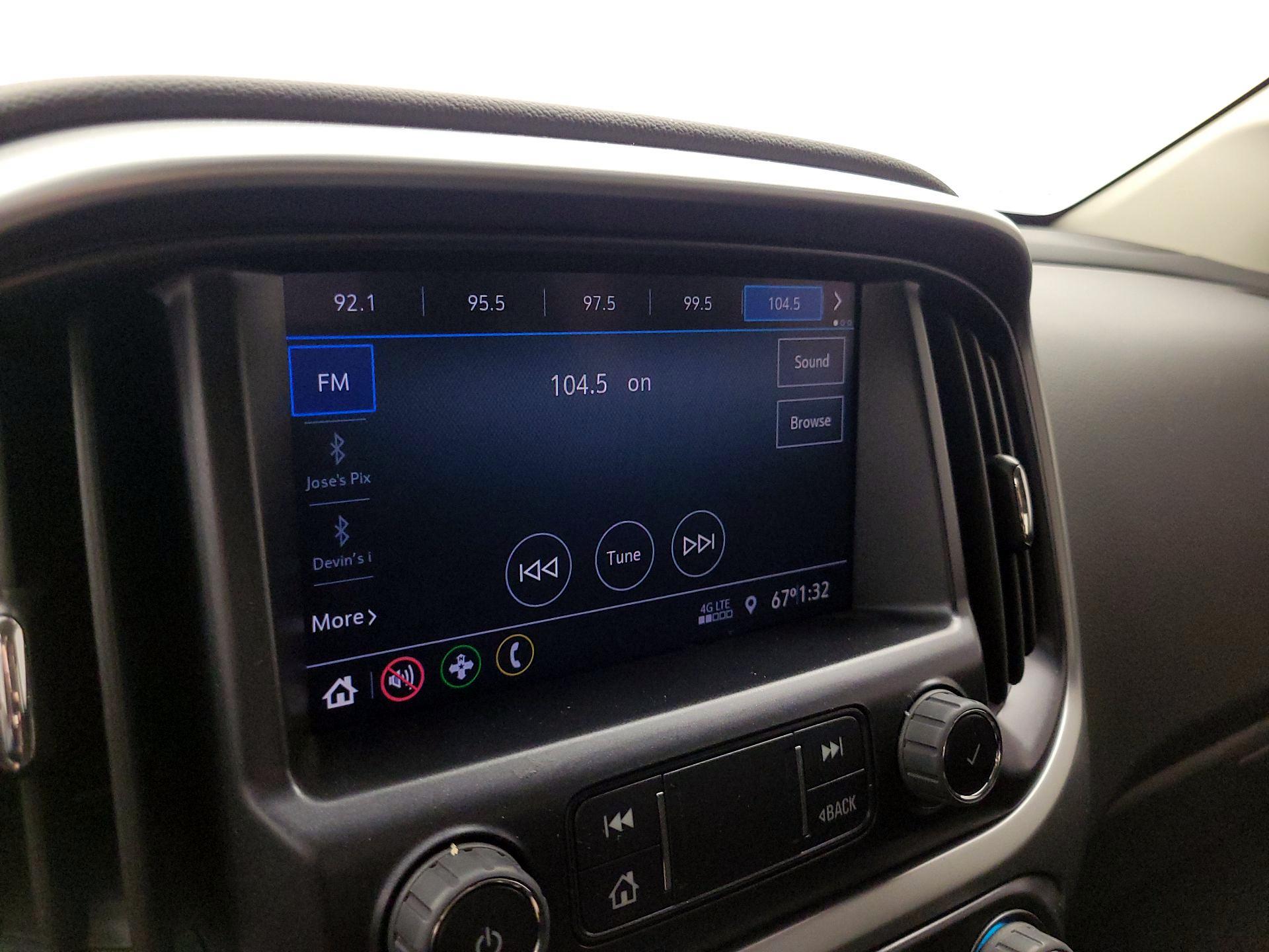 Thumbnail: 2022 Chevrolet Colorado - 15