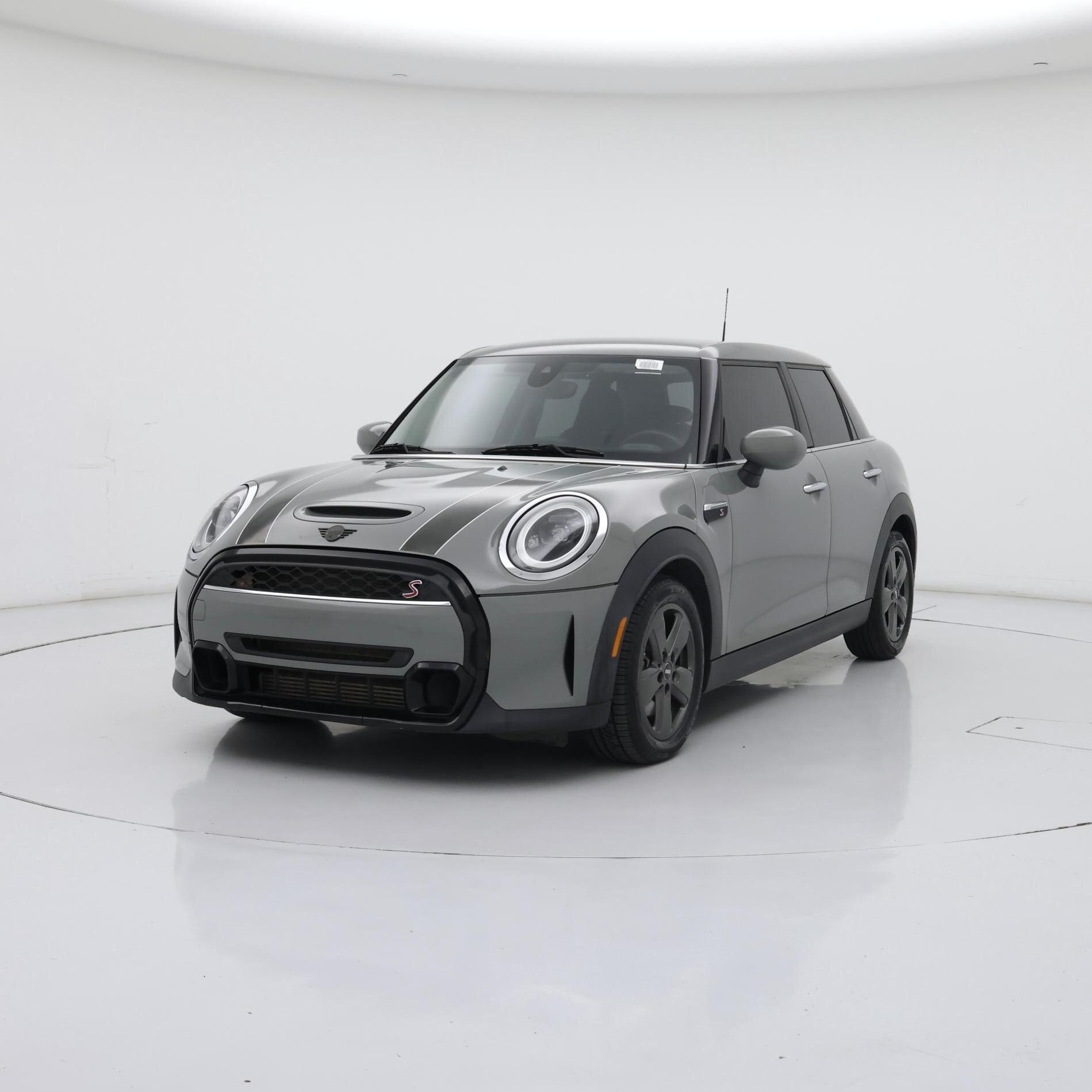 Thumbnail: 2022 MINI Cooper Hardtop - 4