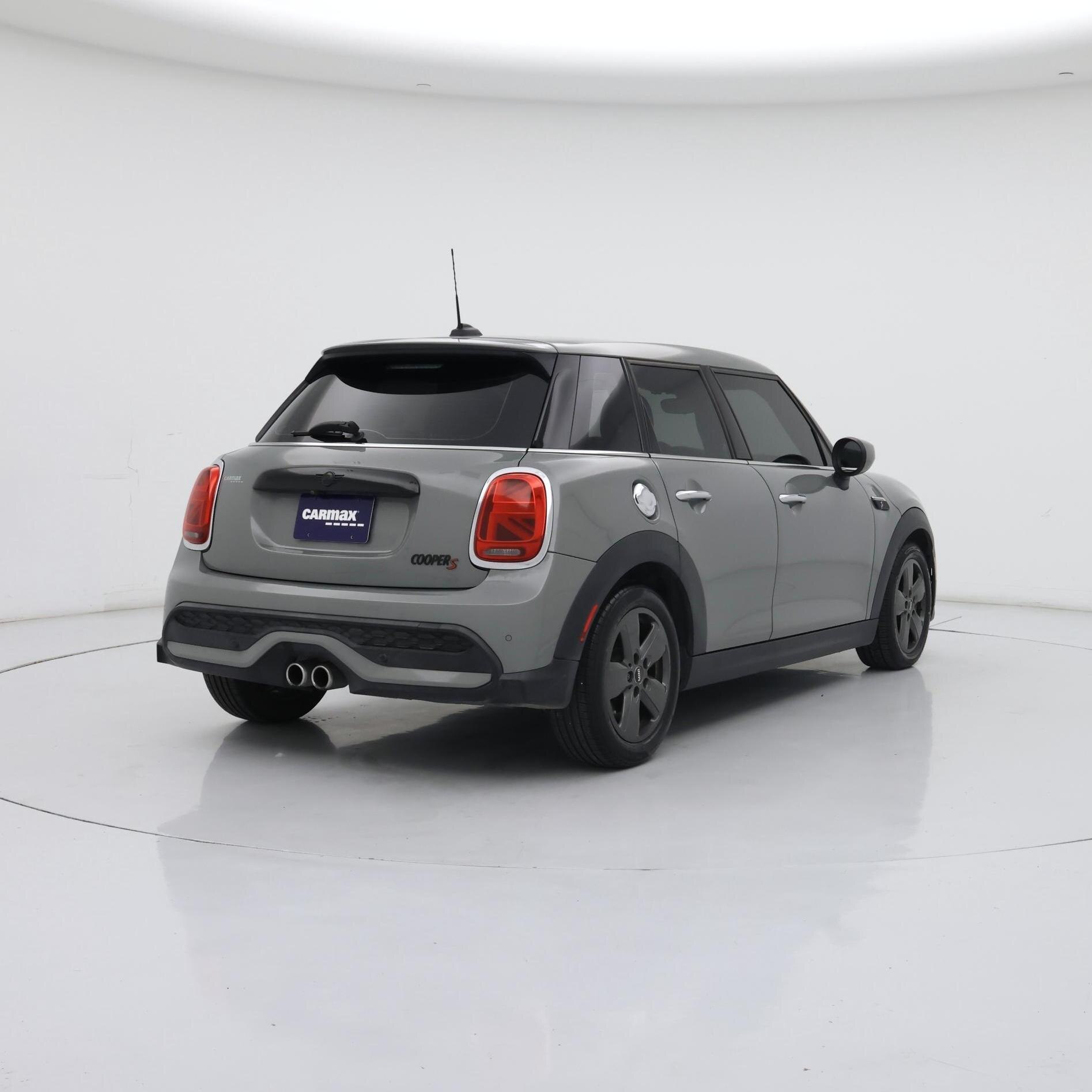 Thumbnail: 2022 MINI Cooper Hardtop - 8