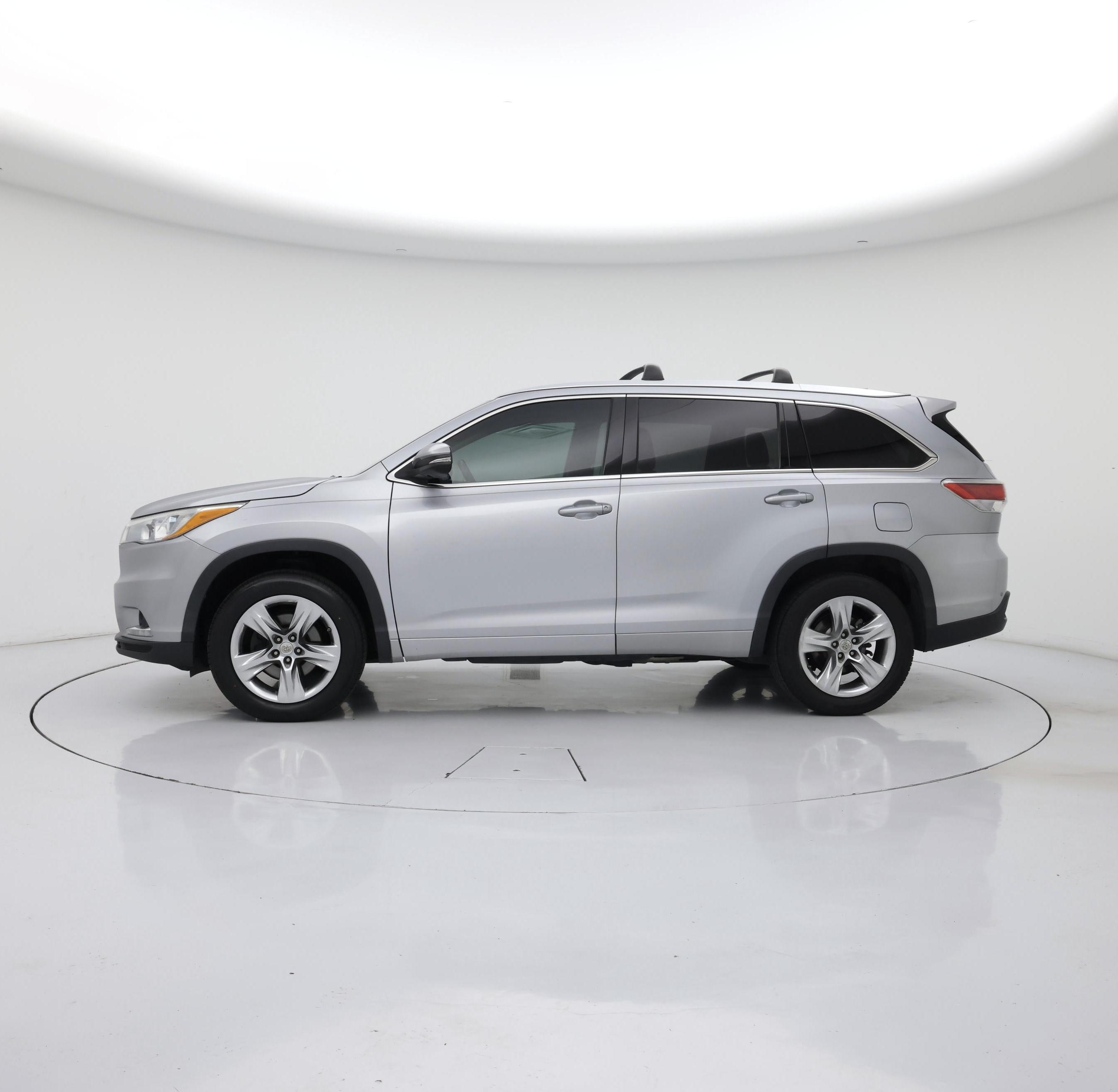 Thumbnail: 2014 Toyota Highlander - 3