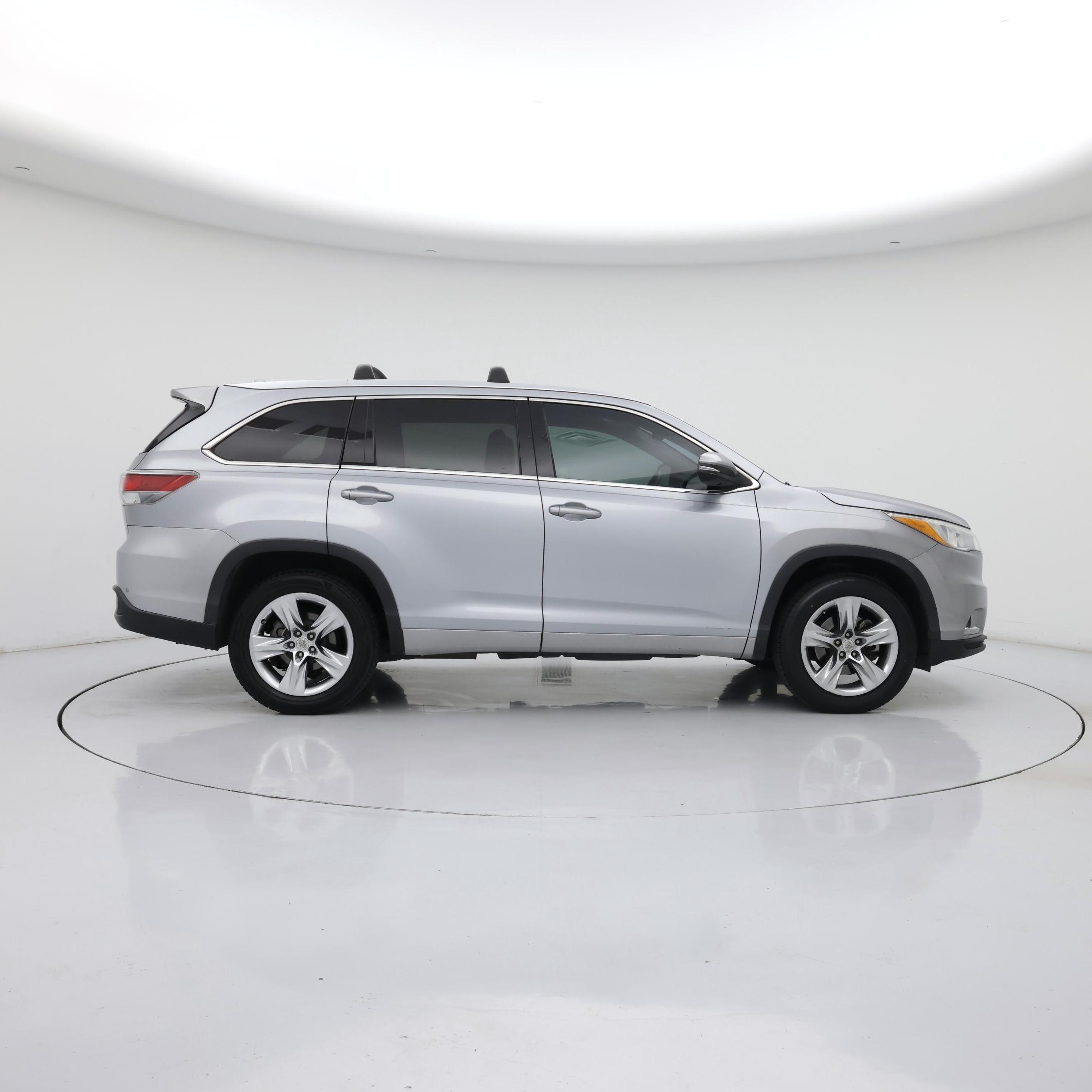Thumbnail: 2014 Toyota Highlander - 7