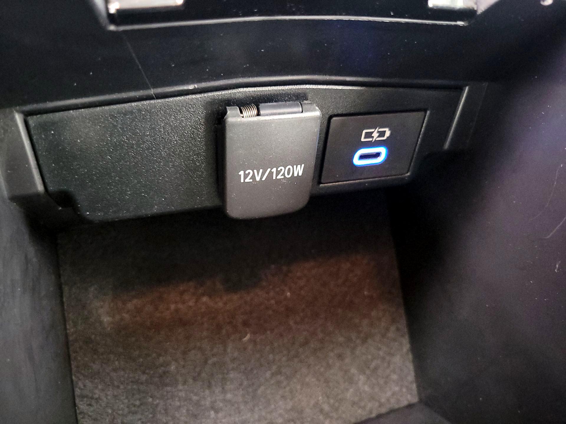 Thumbnail: 2022 Toyota Corolla - 18