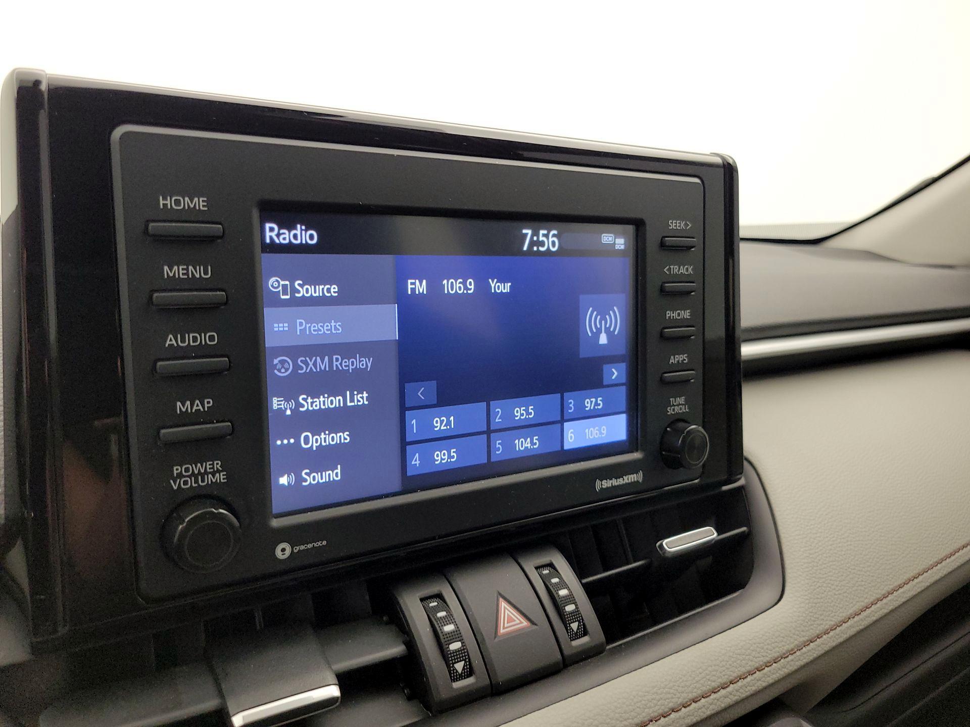 Thumbnail: 2022 Toyota RAV4 - 15